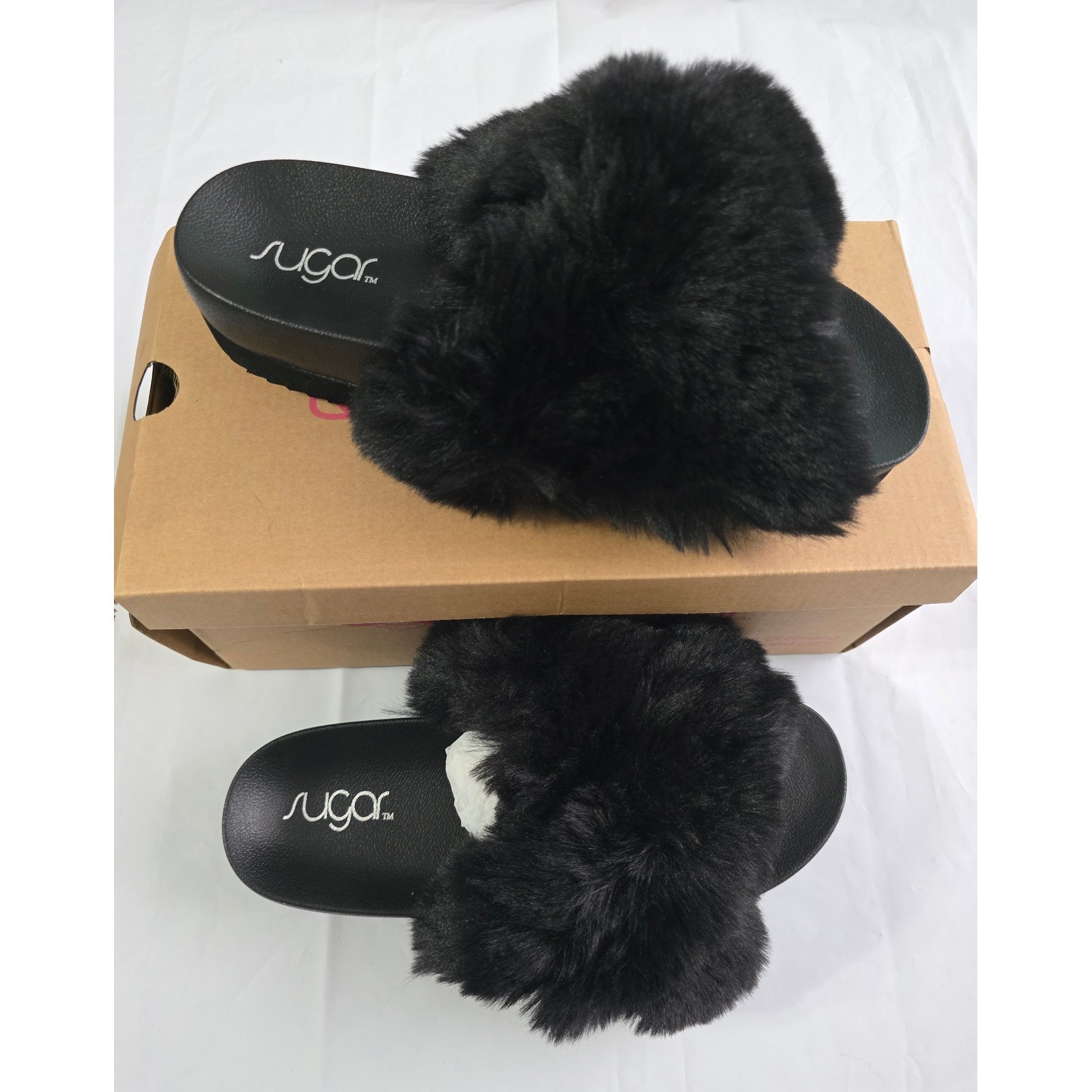 Sugar Beach Day Black Faux Fur Criss Cross Slide Sandals SGR-BEACH DAY 8M NWT
