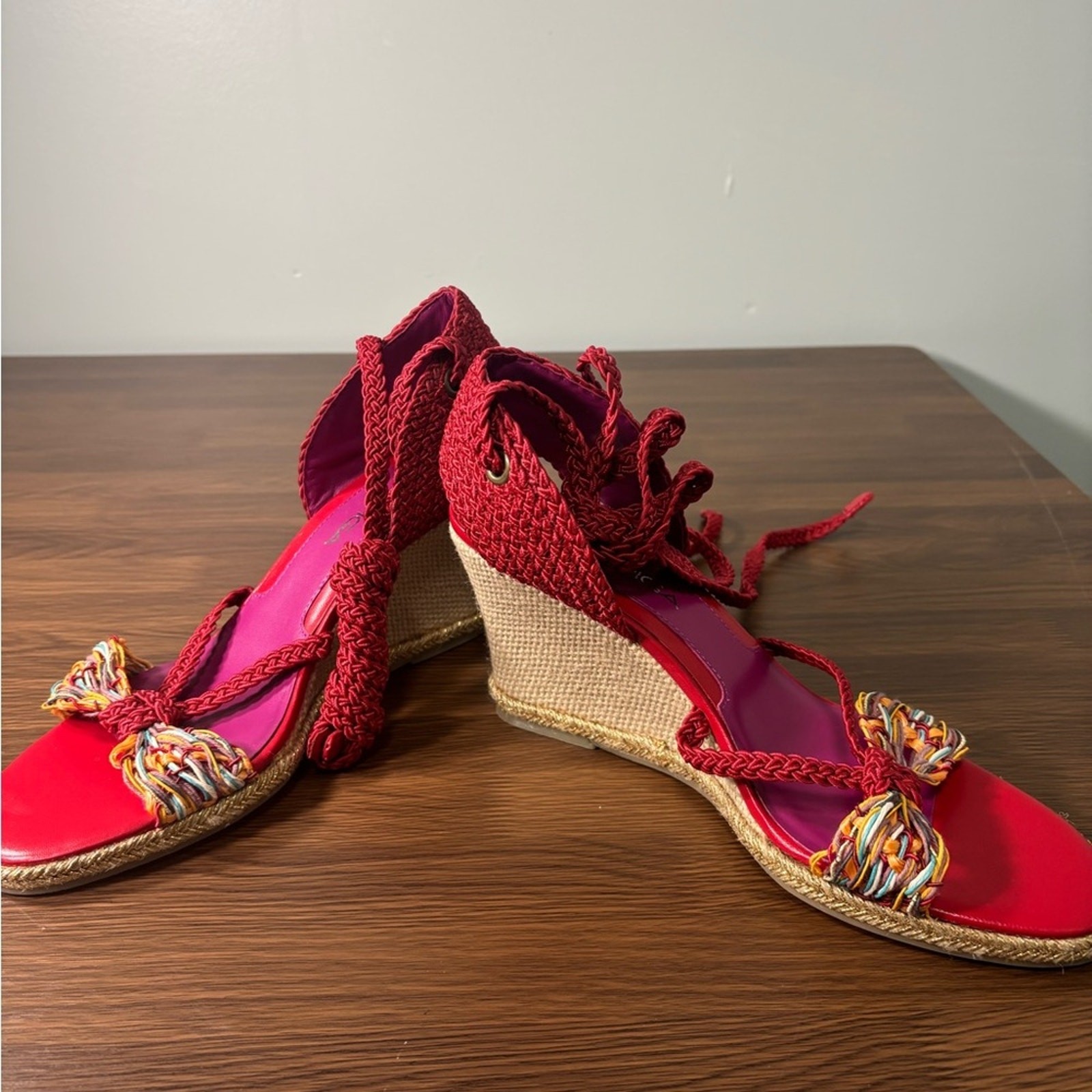 Via Spiga Multicolor Red Espadrilles with Ankle Tie size 9 NWOT