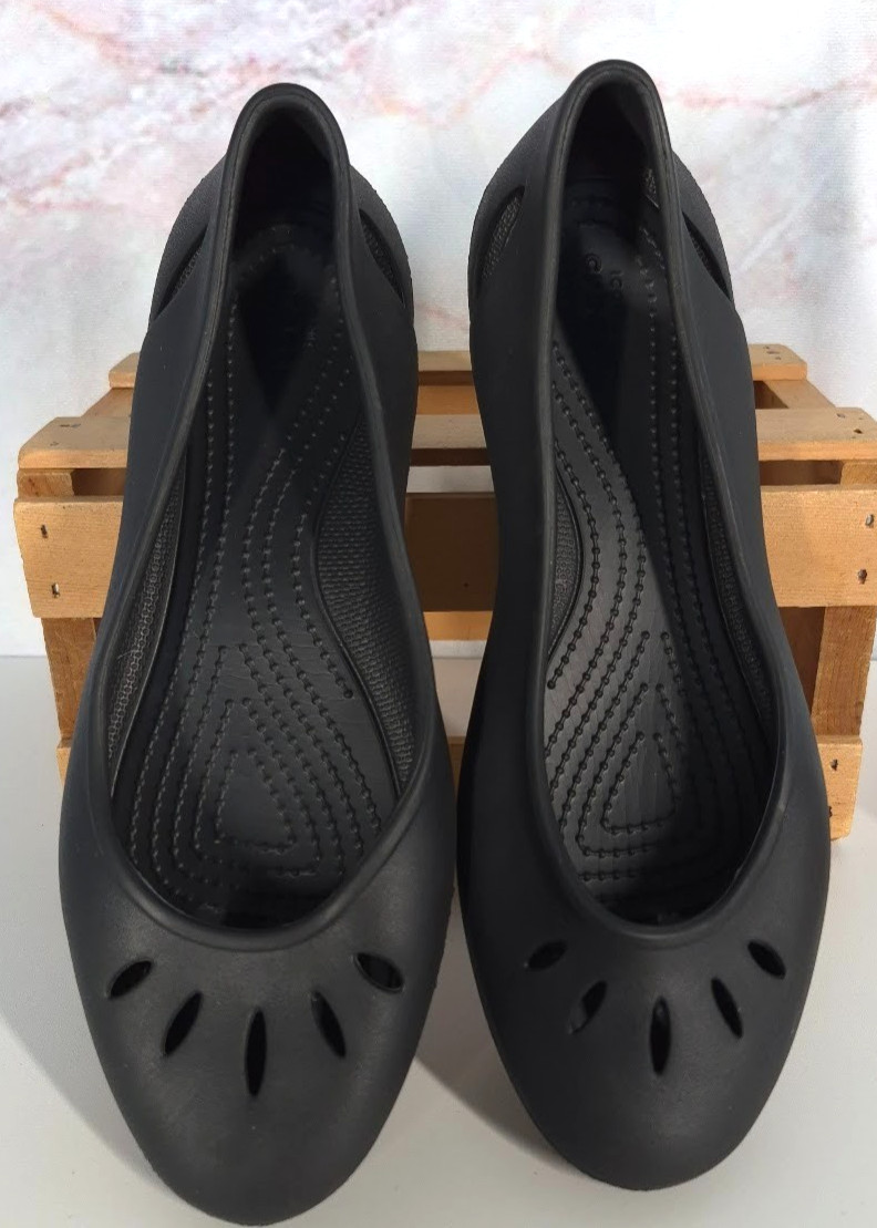 Crocs Kelli Iconic Comfort Slip On Shoes Women’s Size 9 Ballet Flats Black EUC