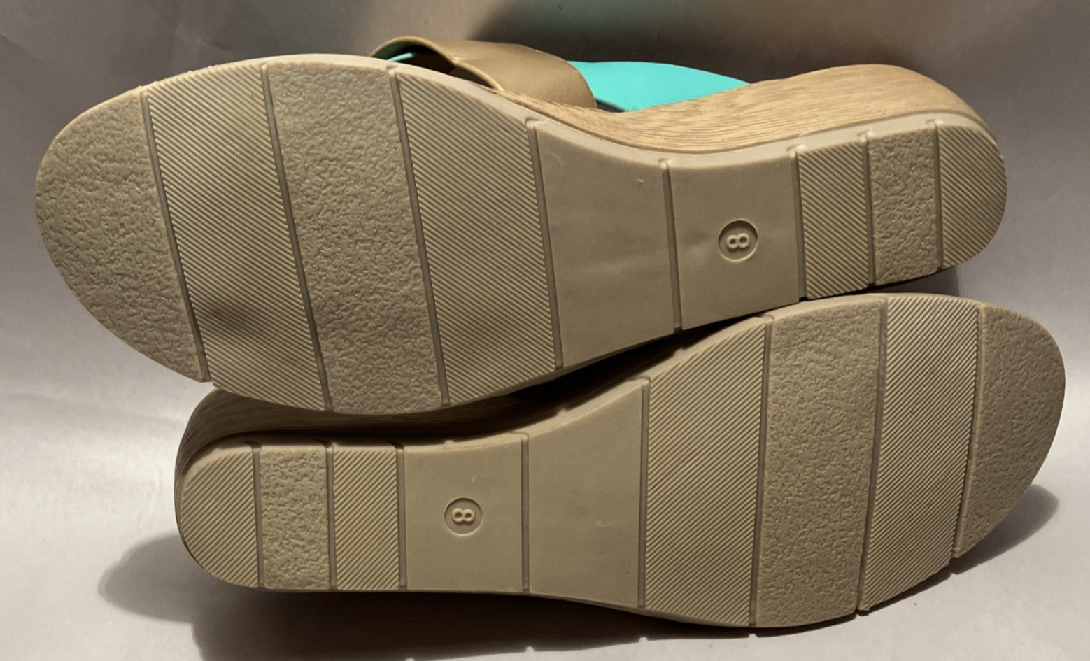 New Secret Celebrity Eclipse Women 8M Turquoise/Gold Strap 2″ Wedge Heel Sandals