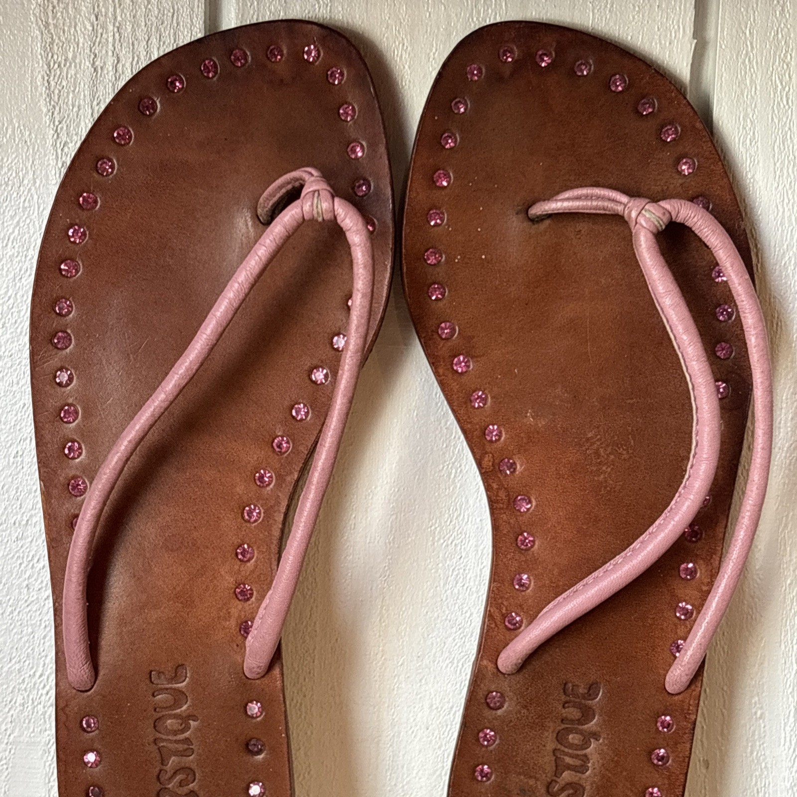 Mystique Rhinestone Pink Embellished Thong Sandals Flats Indonesia Women’s 8