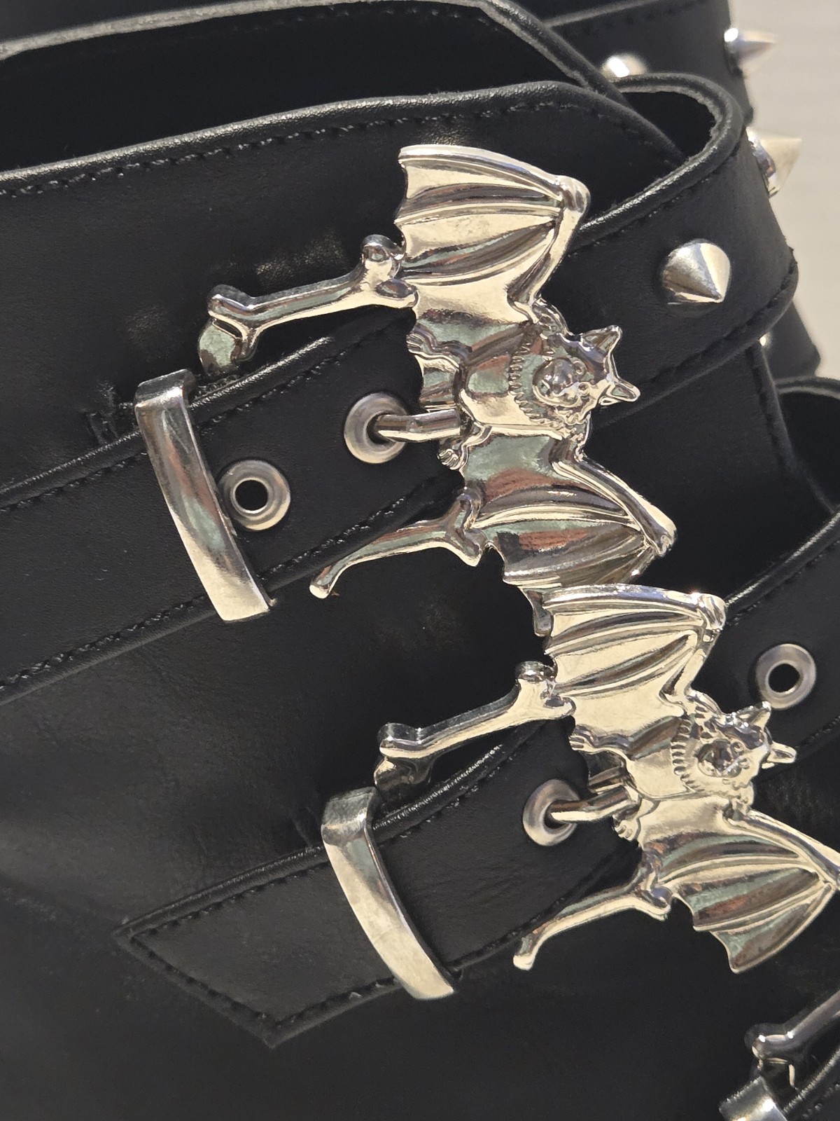 DEMONIA Womens ASH55/BVL Chunky Vegan Black Bat Buckles Platform Ankle Boot Sz 6