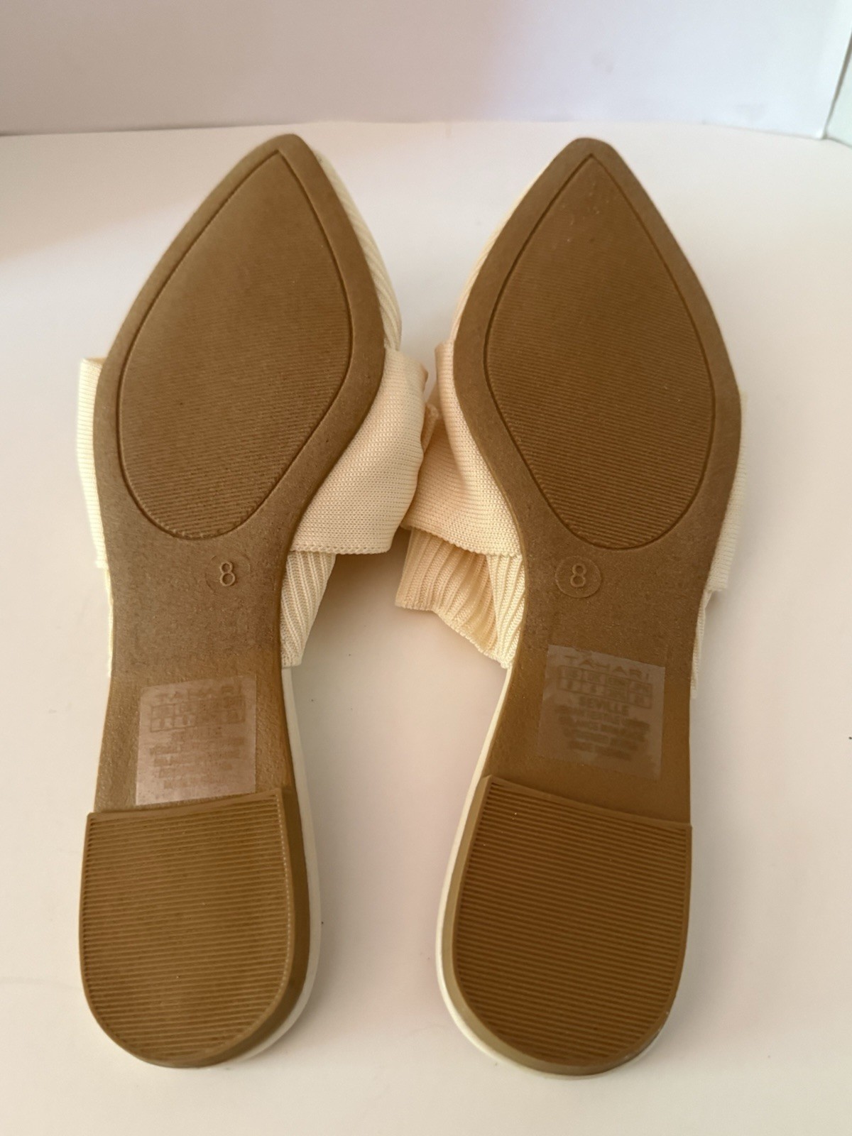 Tahari Seville Cream Ribbed Bow Knot Mules Women’s 8 NEW