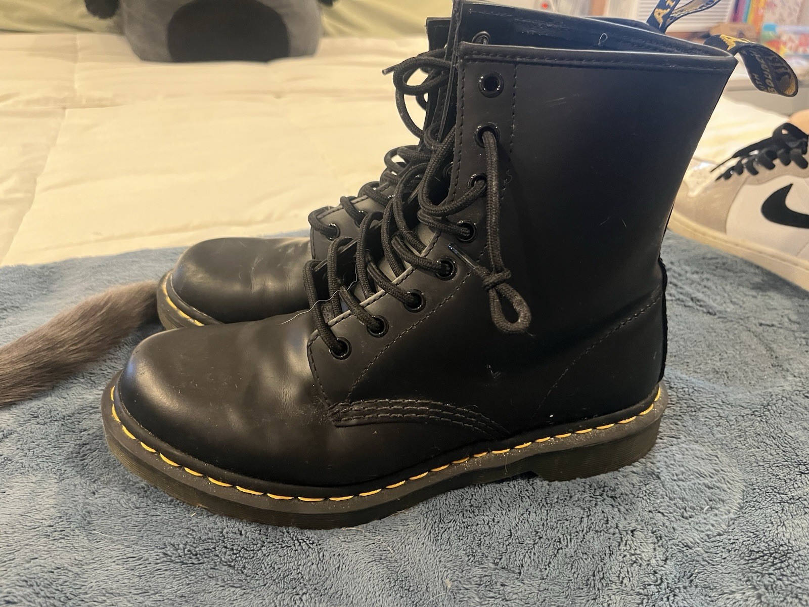 Dr. Martens 1460W Leather Women’s Boots 9 US – Black