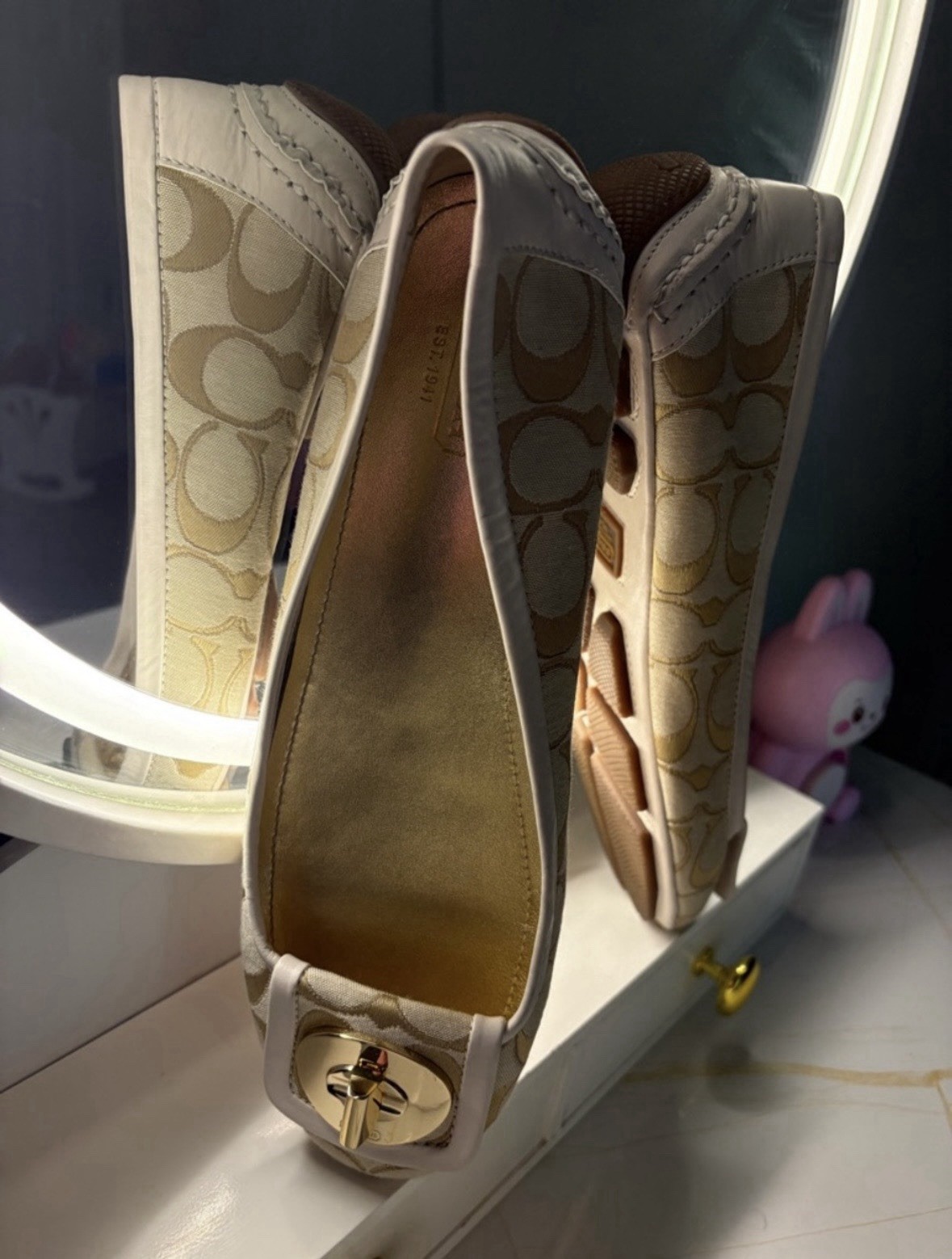 Coach Signature Linen Ballet Flats Beige/Gold Buckle Slip On Womens 9 M