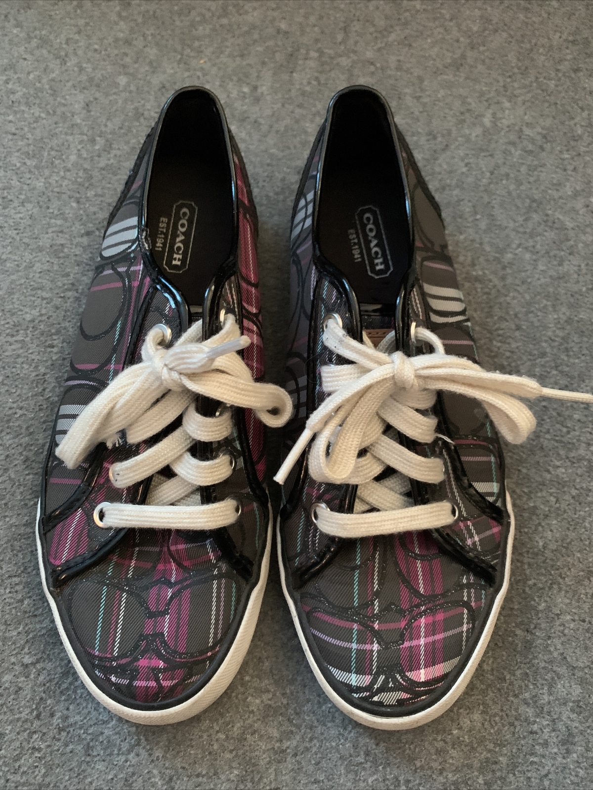 coach women / girls sneaker plaid black red multicolor size 6