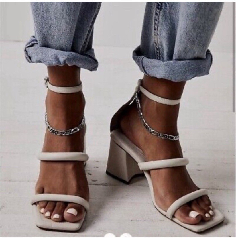 NWB Free People Parker Chain Heel Sandals Sz 38/US 8 Bone