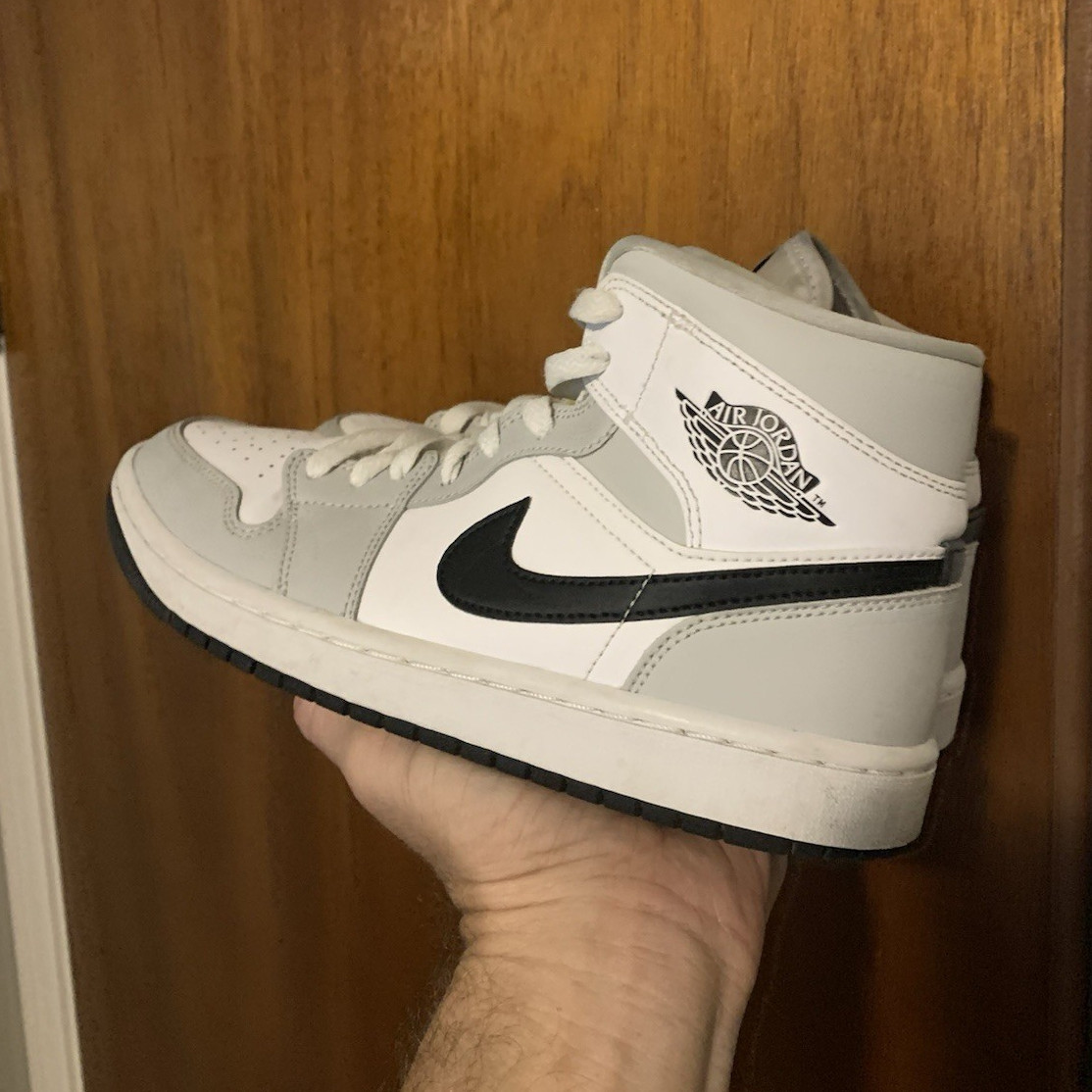 Air Jordan 1 Mid BQ6472-015 Mid Leather Light Smoke Grey (Women US 7.5)