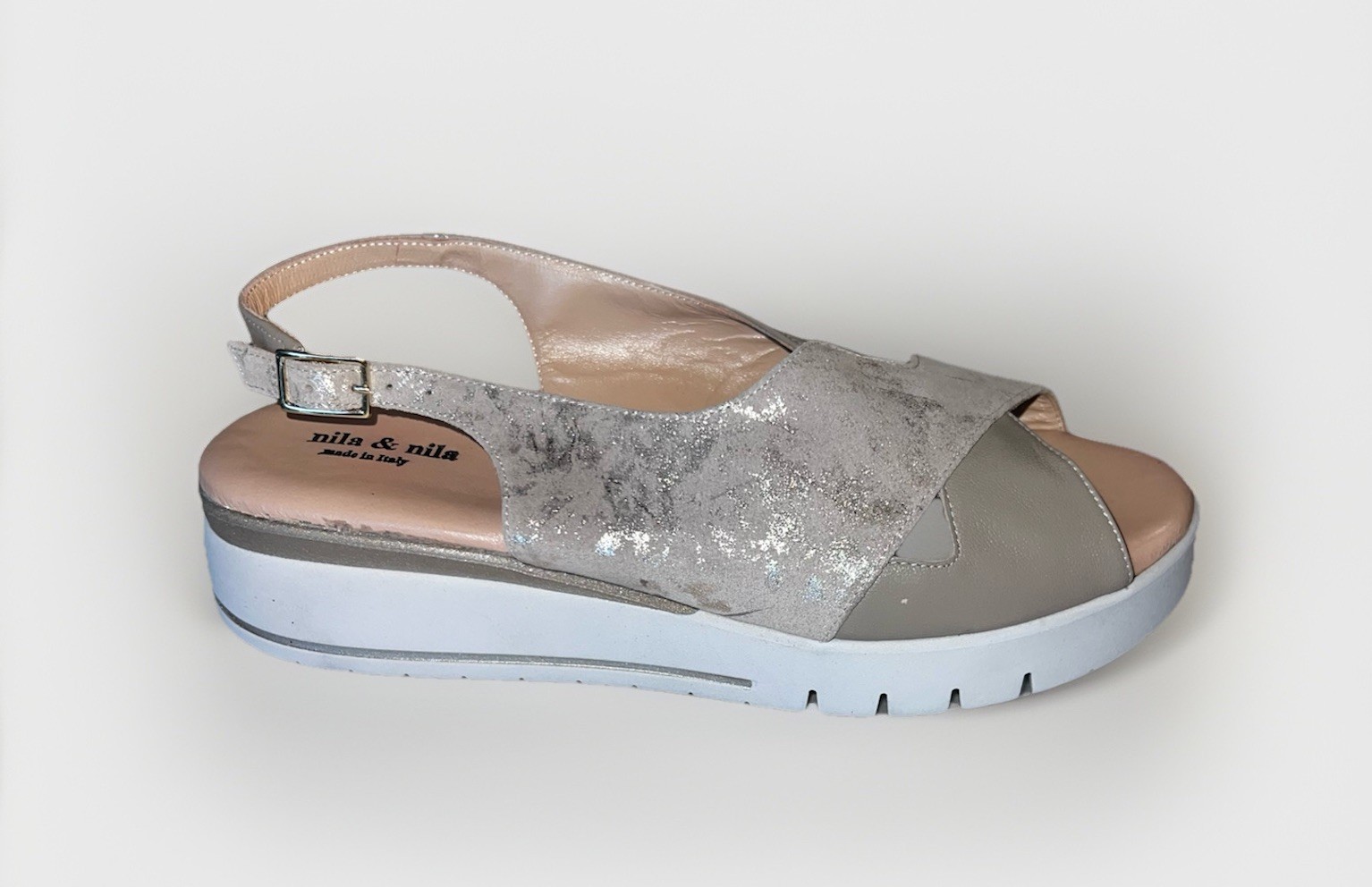 NILA & NILA Made In Italy Champagne Leather Sandals Women’s Size 10.5, EU 41 NIB