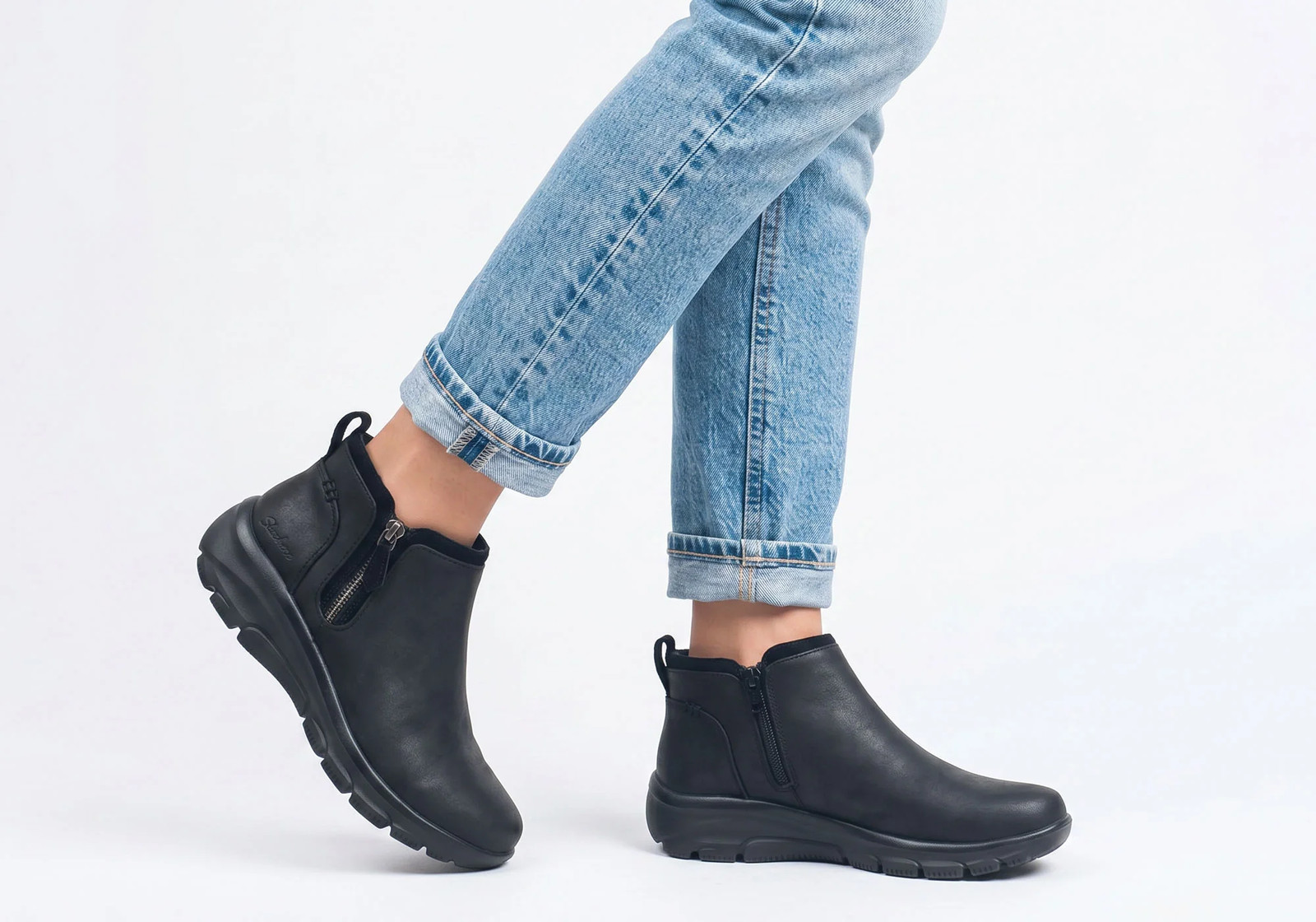 Skechers Womens Easy Going Fall View Comfortable Ankle Boots