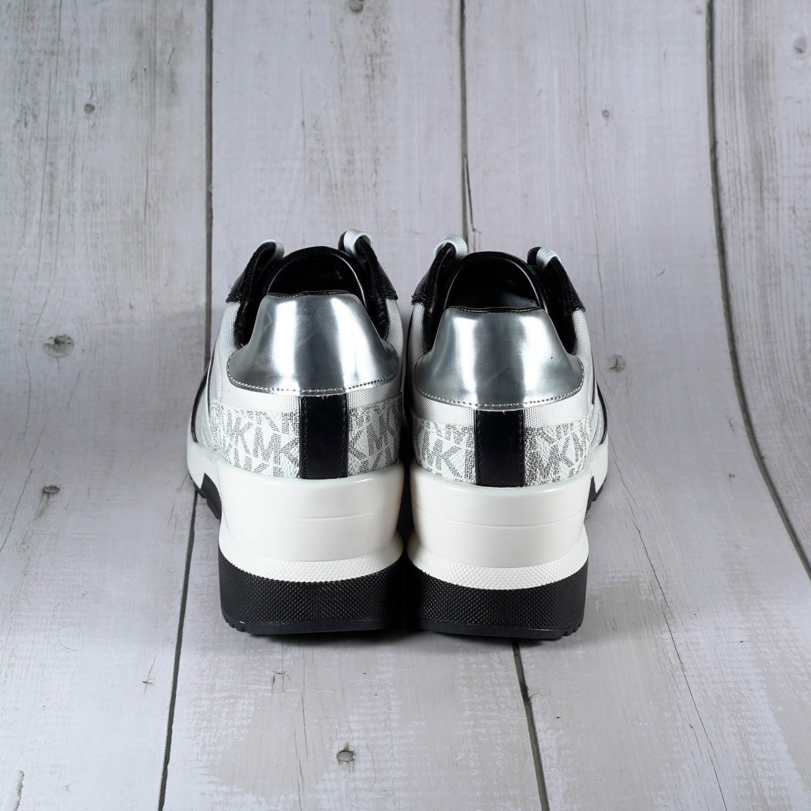 Michael Kors Mabel Trainer Optic Women’s Shoes Color White/Black Size 9.5 M