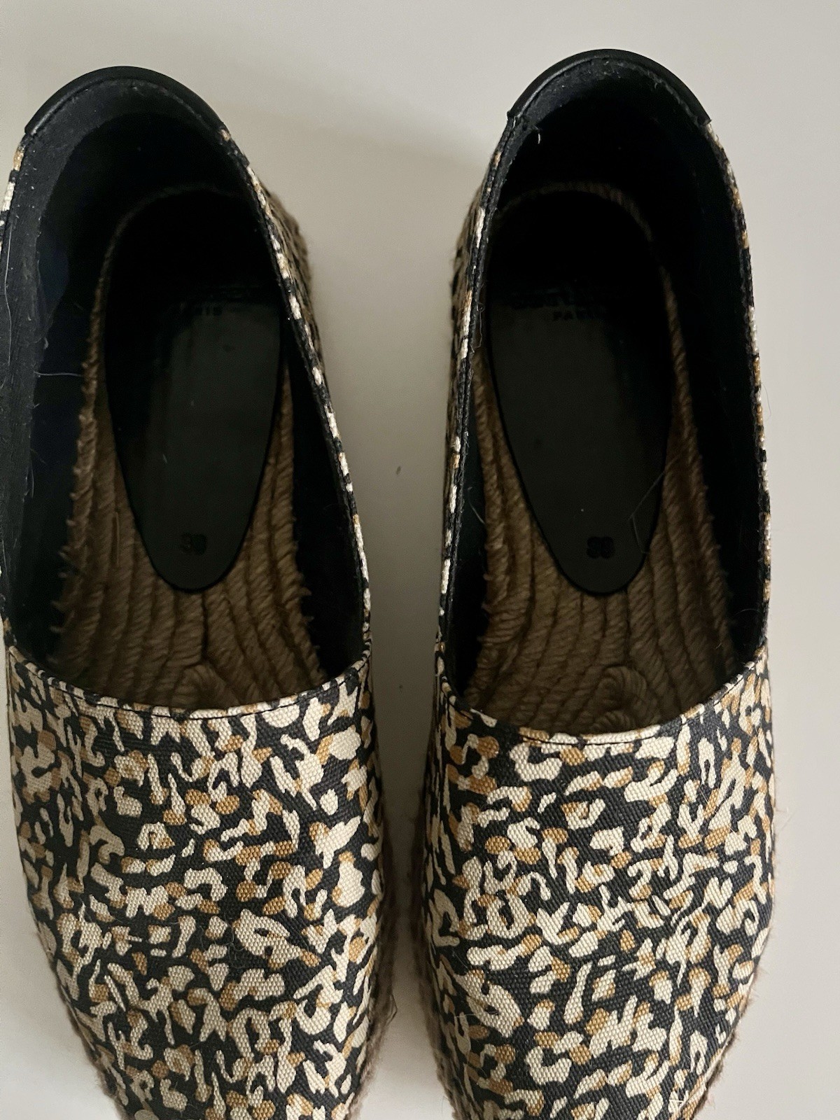SAINT LAURENT Animal Print Canvas Espadrille Slip-On Flats EU 38 US 7.5