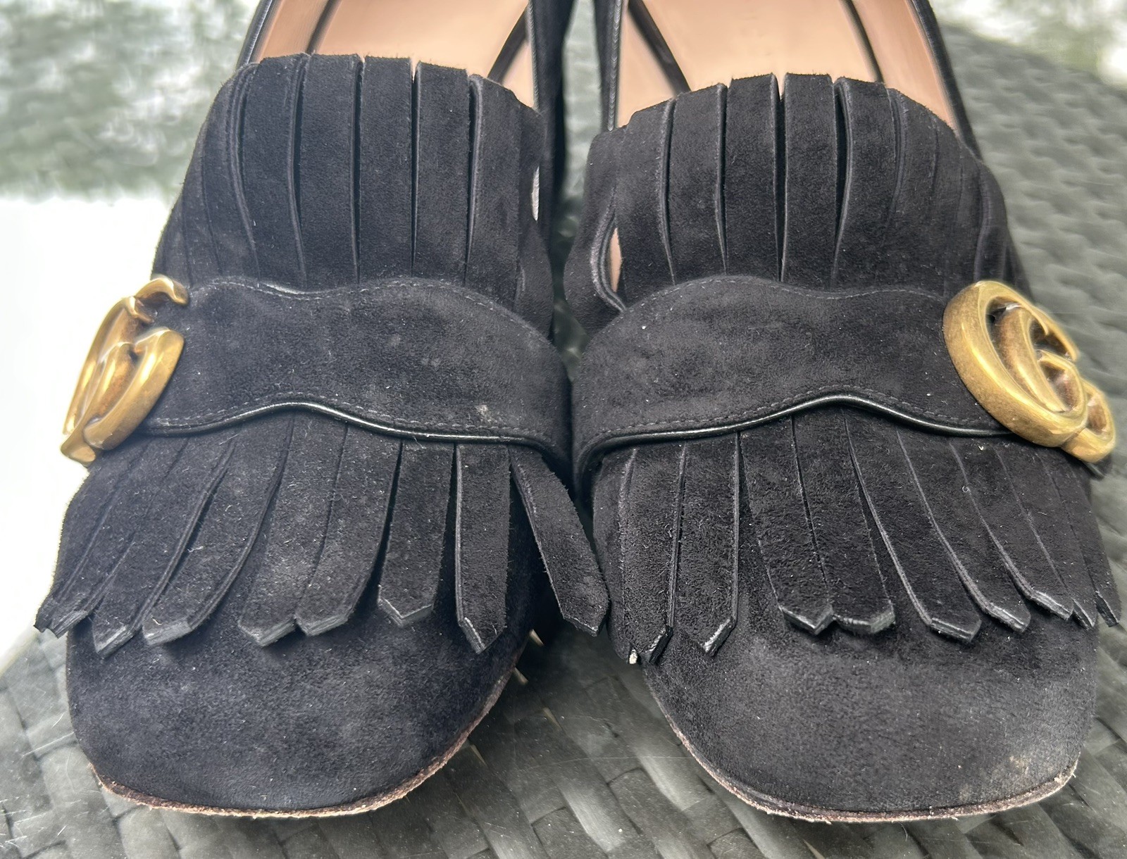 Gucci Womens Marmont Black Suede Fringe Pump Logo Sz 39
