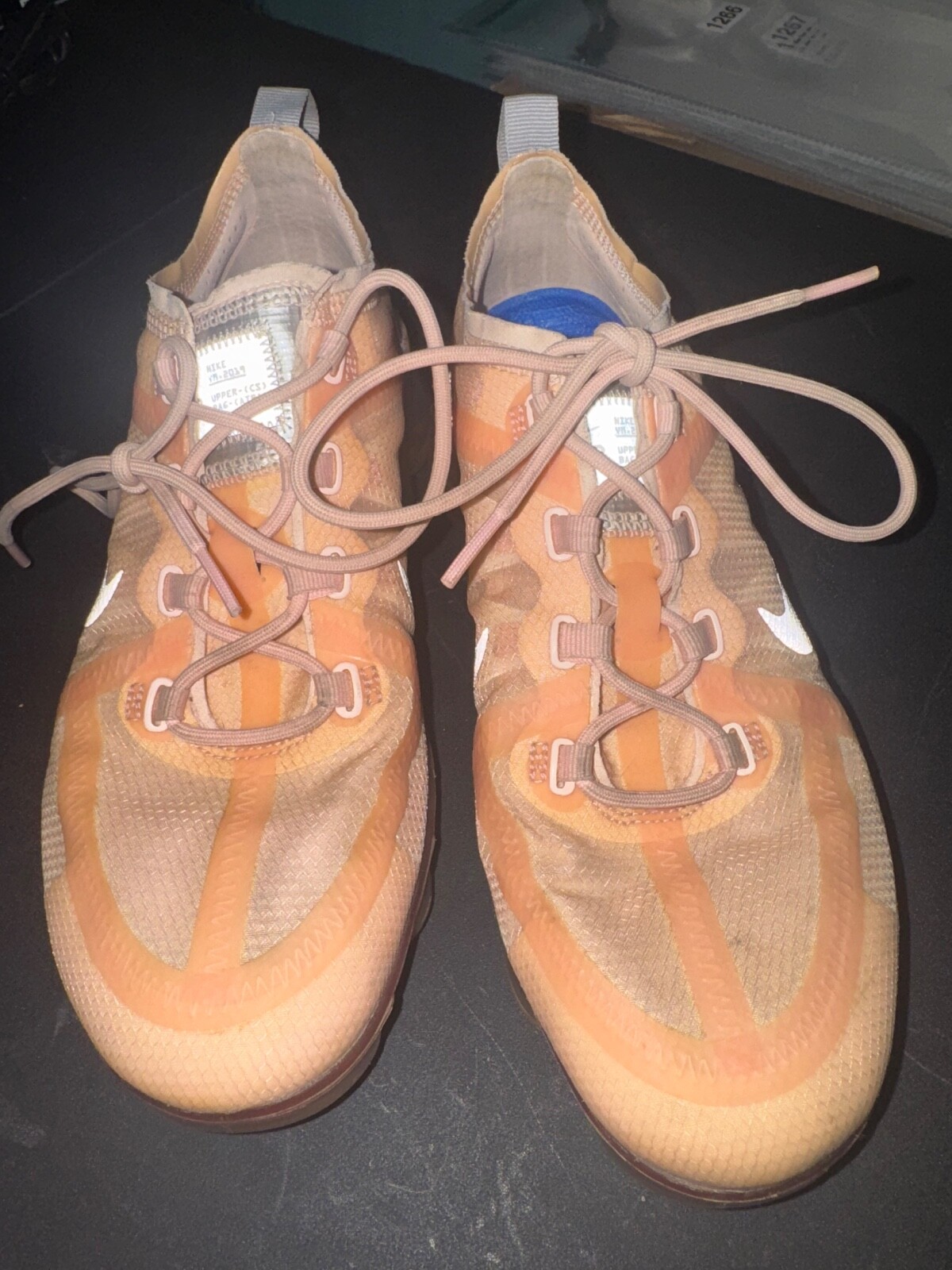 Nike Air Vapormax Shoes Sneakers Womens 8.5 US Orange CQ9703-600 Athletic 2019