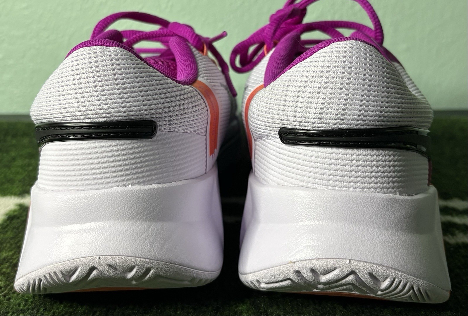US Women’s 10.5/M 9 – Nike Zoom GP Challenge 1 Premium HC “NYC Tournament Pack”