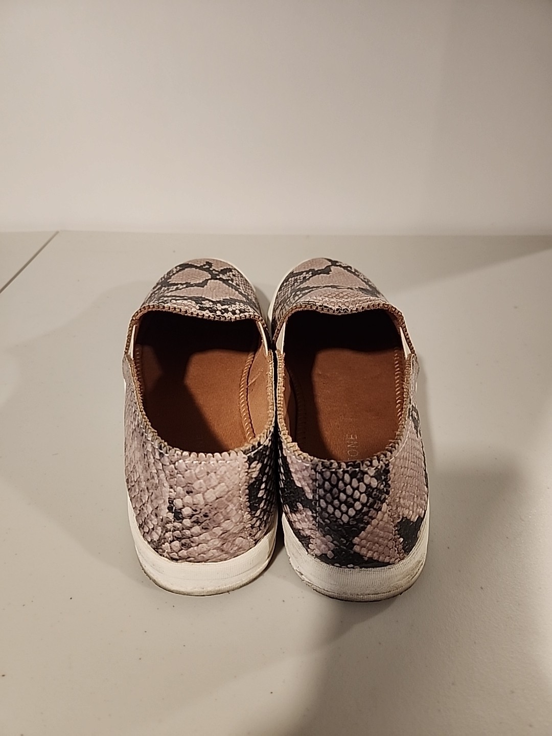 Sun + Stone Snakeskin Print Mariam Sneakers Size 8.5
