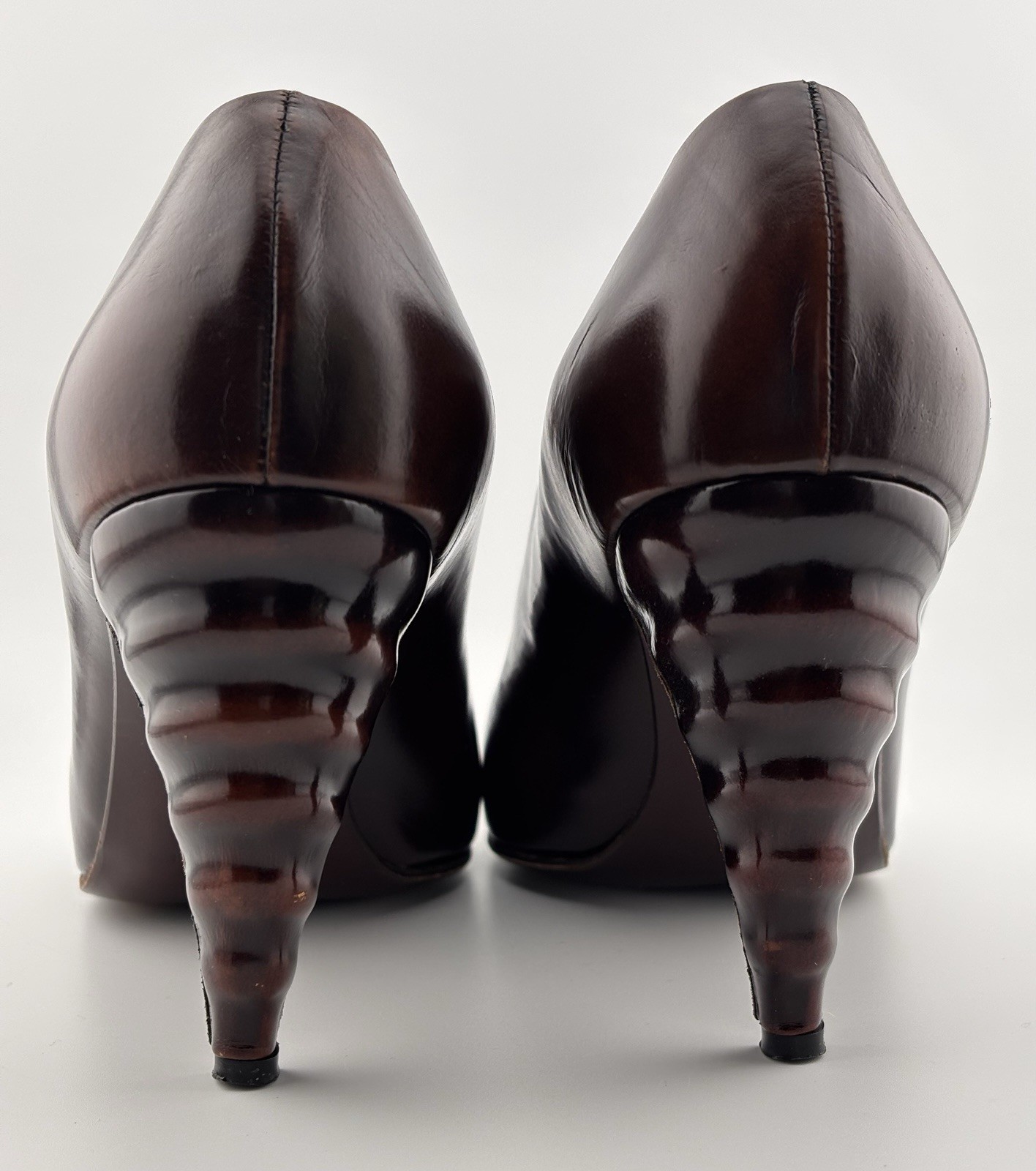 Vtg Womens 7.5 M Firenze Petra Brown Leather Pumps Ribbed Cone Horn Heel Italy