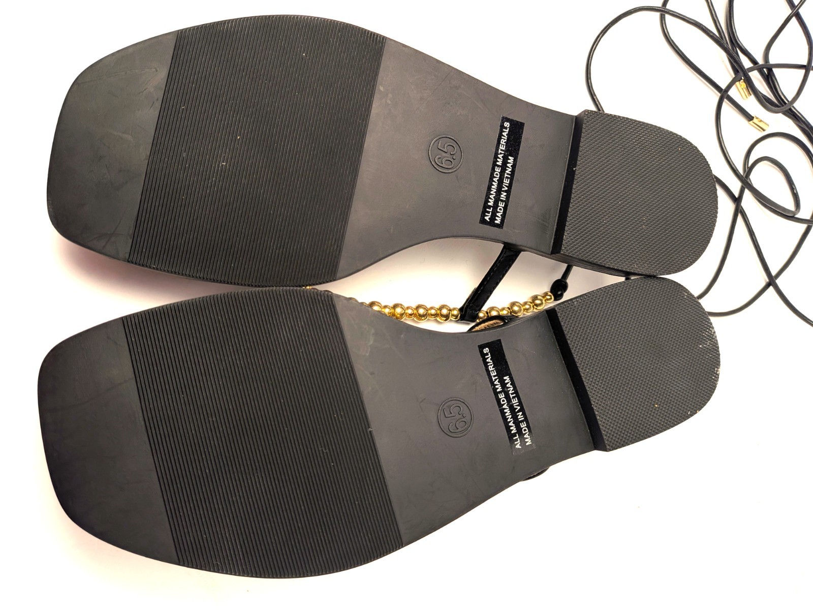 NWOB Dolce Vita Black Gold Beaded Thong Ankle Wrap Sandals Size 6.5 Never Worn!