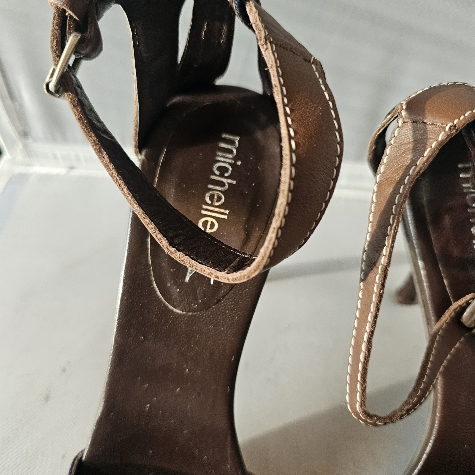 Michelle K Size 11 EU 41 Brown Navy 3.25″ High Heel Buckles Vero Cuoio Italy