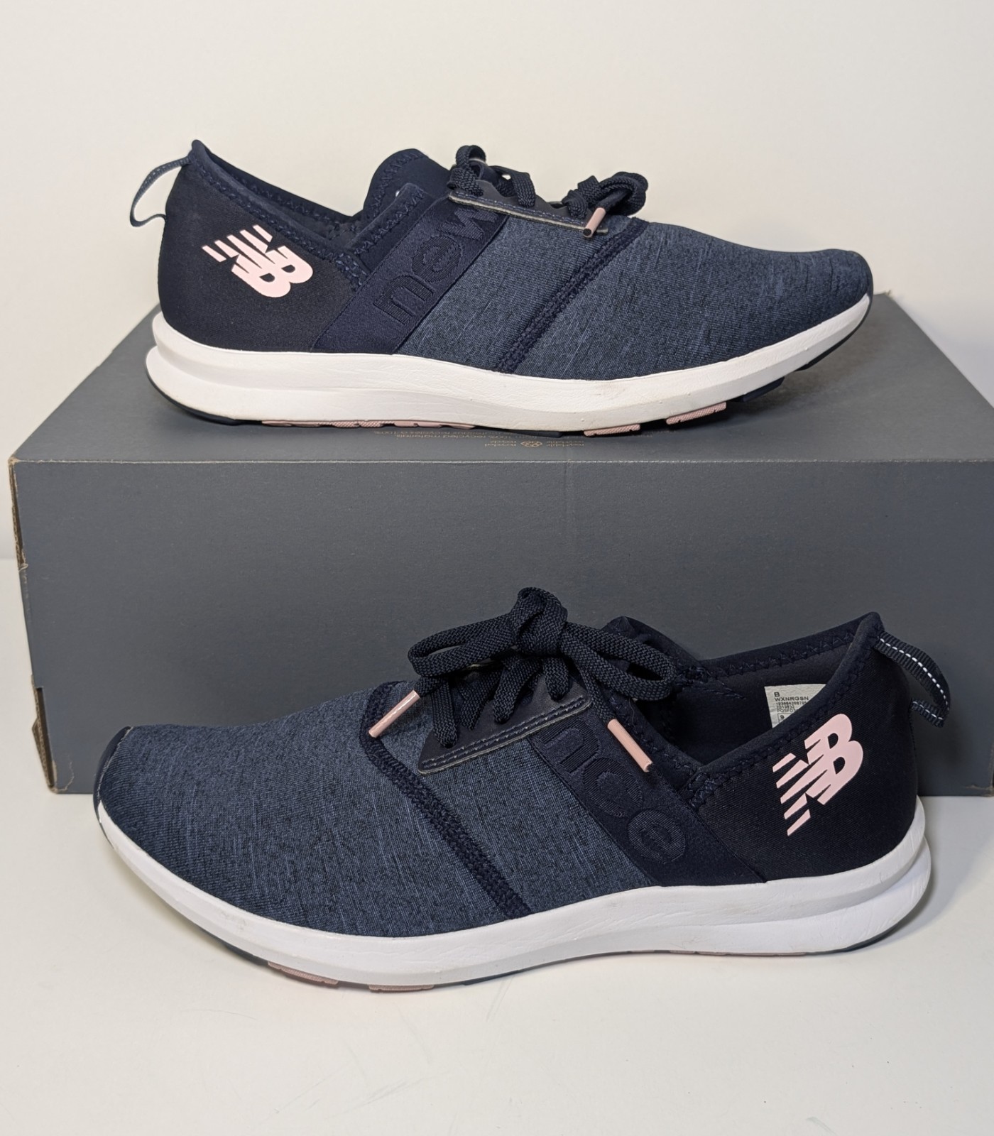 New Balance FuelCore Nergize Women’s 9 Navy Blue Pink Sneakers Slip-On