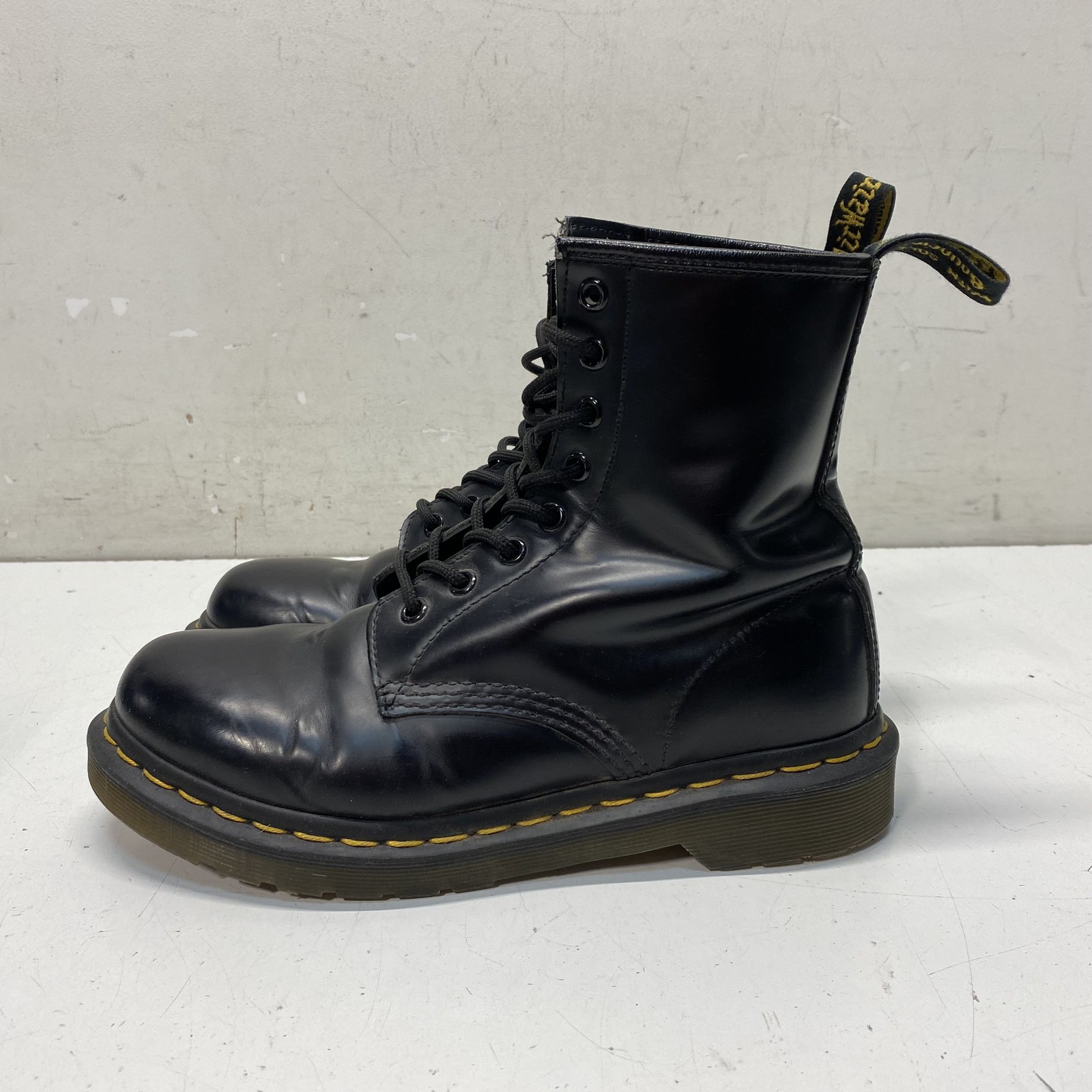 Dr. Martens 1460 Black Smooth Leather 8-Eye Boots Women’s Size 7