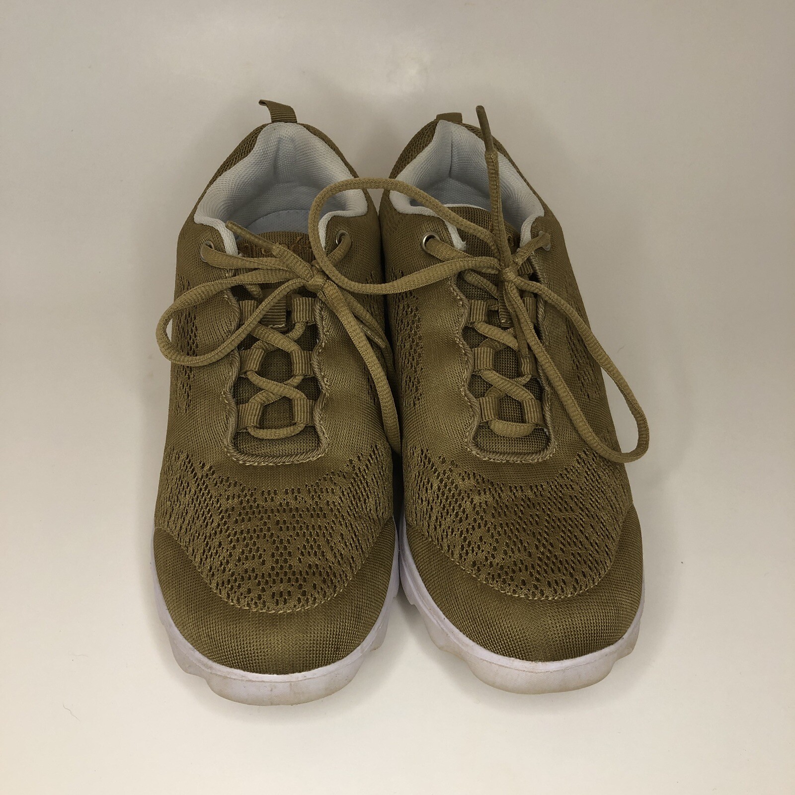 Propet Women’s Size 9 Travelactiv Walking Honey Sneaker W5102 Super Lightweight