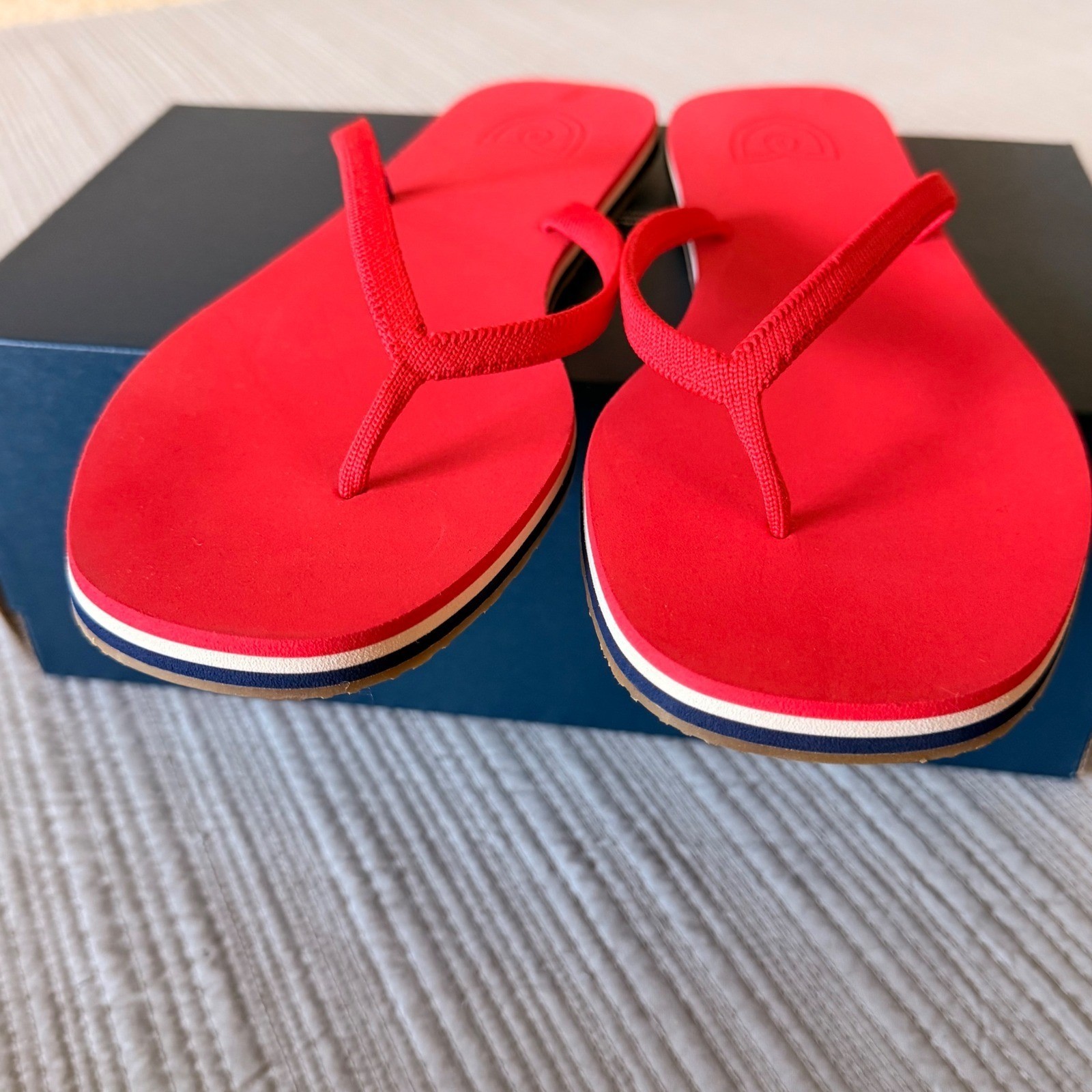 NEW Rothys Firecracker Flip Flop Women’s Red Thong Sandals Size 11 Eco Friendly