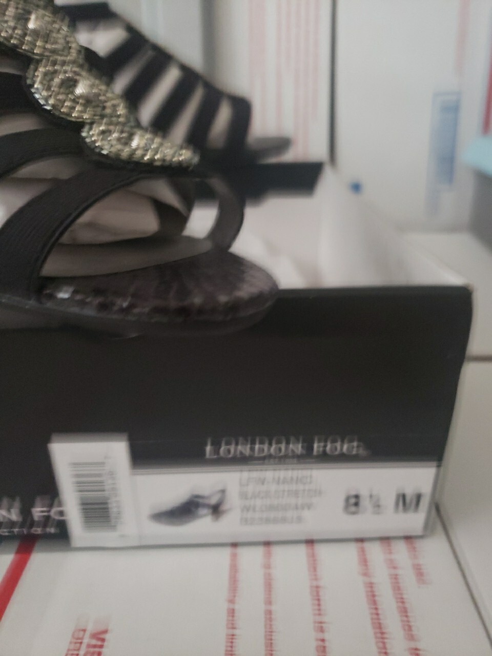 London Fog Nanci Womens Black Strappy Sandals Shoes Size 8.5 M NIB #00s