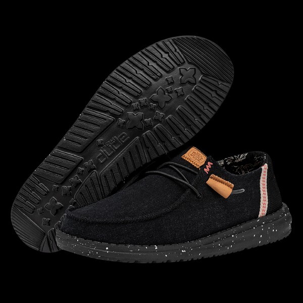 Hey Dude Wendy Washed US Size 5 Black Relaxed Fit