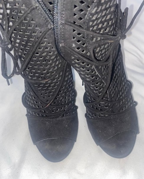 Lace Up Open Toe Black Booties Heels Size 8 Anne Michelle 4 inch heel