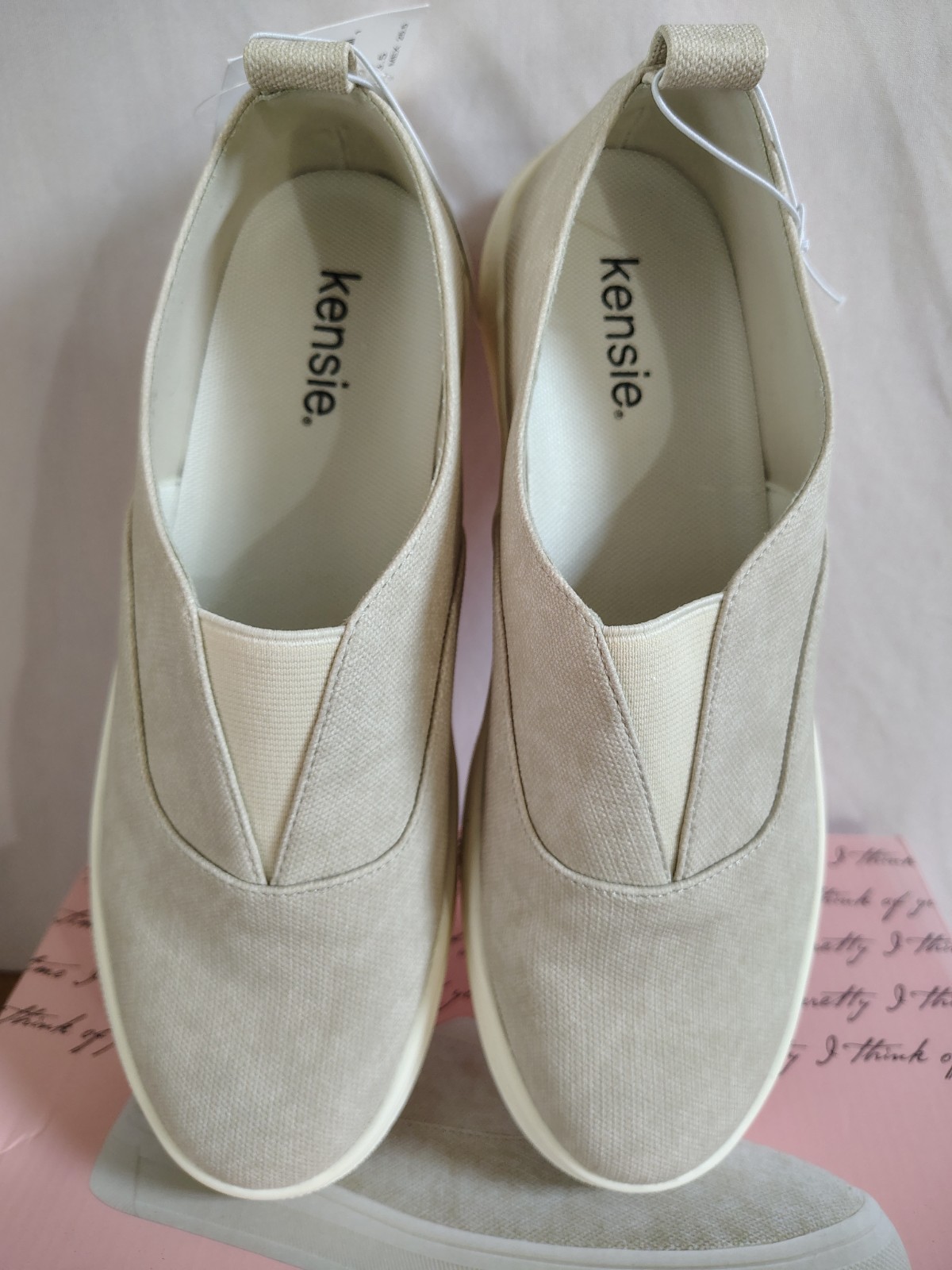 Kensie Ladies Slip On Shoes Salia Beige Size 8.5 New With Box (337)