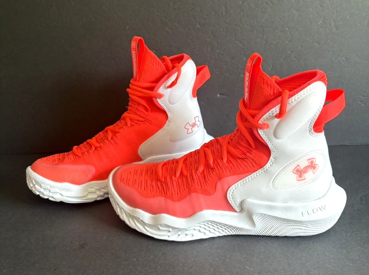 Under Armour Highlight Ace Women 3027083-101 Flow Orange Volleyball Shoes Size 7