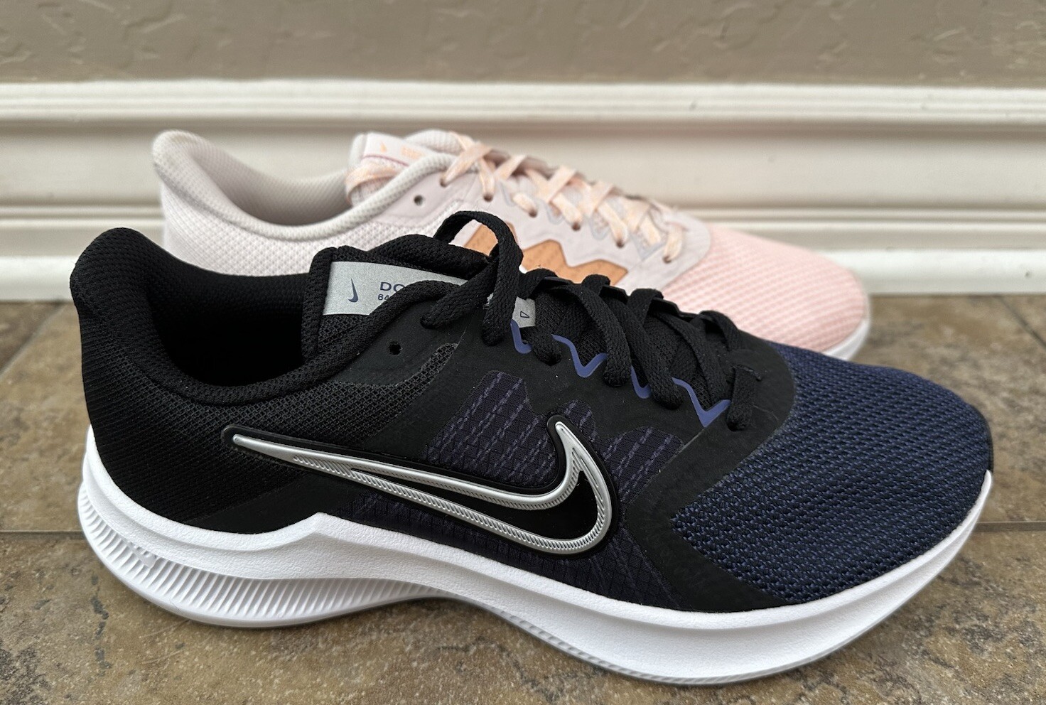 Nike Downshifter 11 Mismatch Multicolors Women’s Size 8 SALE SAMPLE