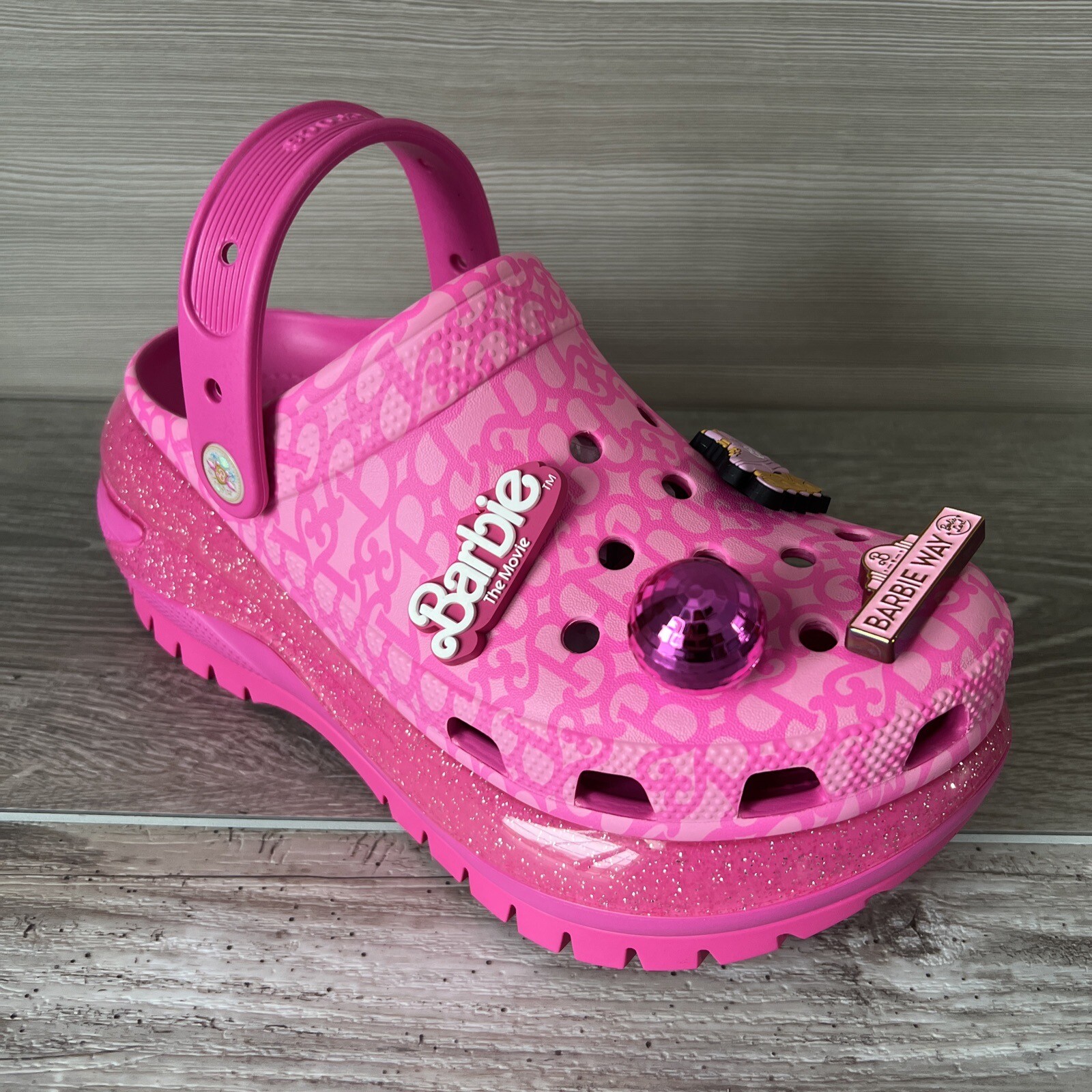 Crocs x Barbie The Movie Mega Crush Clog Size W8 M6 Pink Glitter Platform Bulky