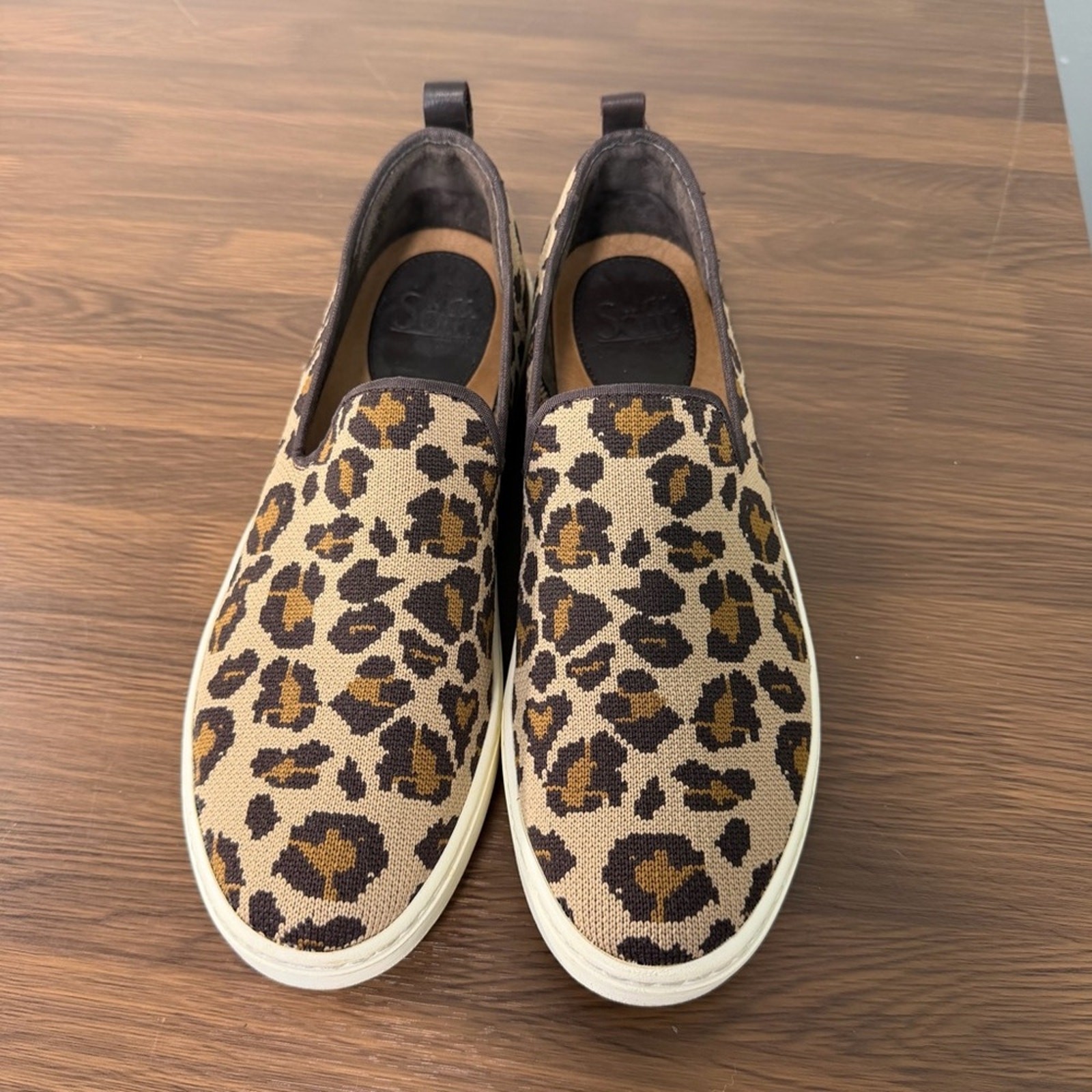 Sofft Somers Slip-On Knit Sneakers Leopard Print Sz 10