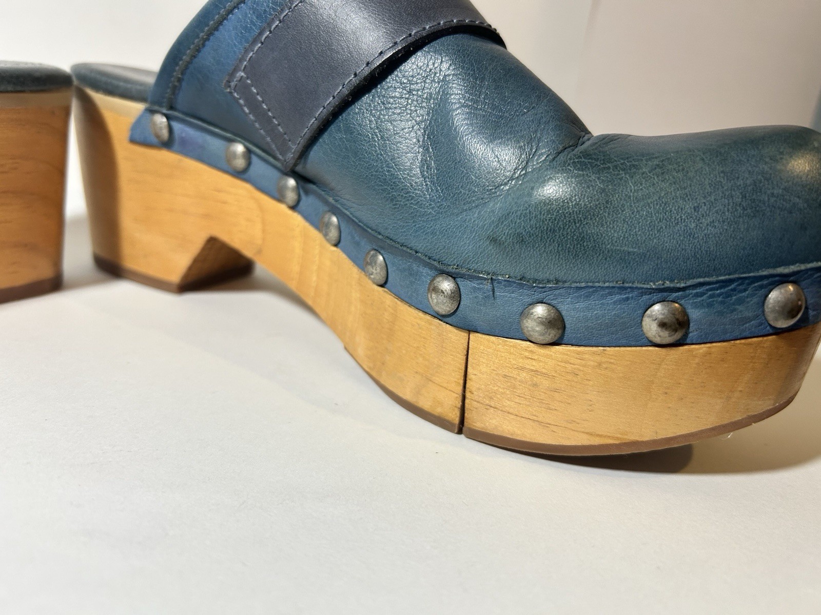 Free People Culver City Clogs Teal Blue Leather Wood Platform Buckle Studded 9