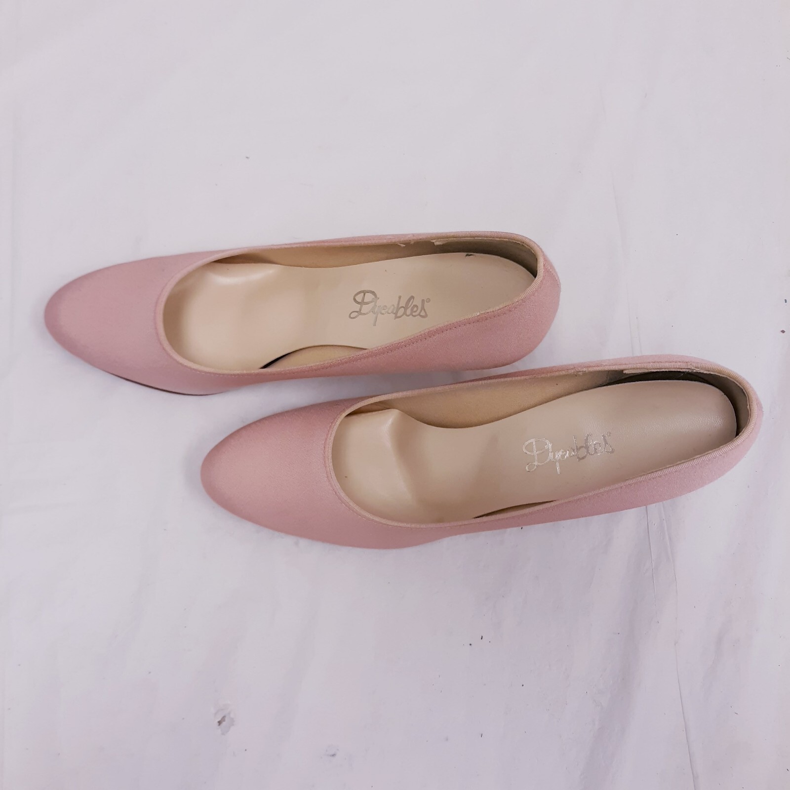 Dyeables heels Women’s Pump, Pink, Size 9B with purse #1175