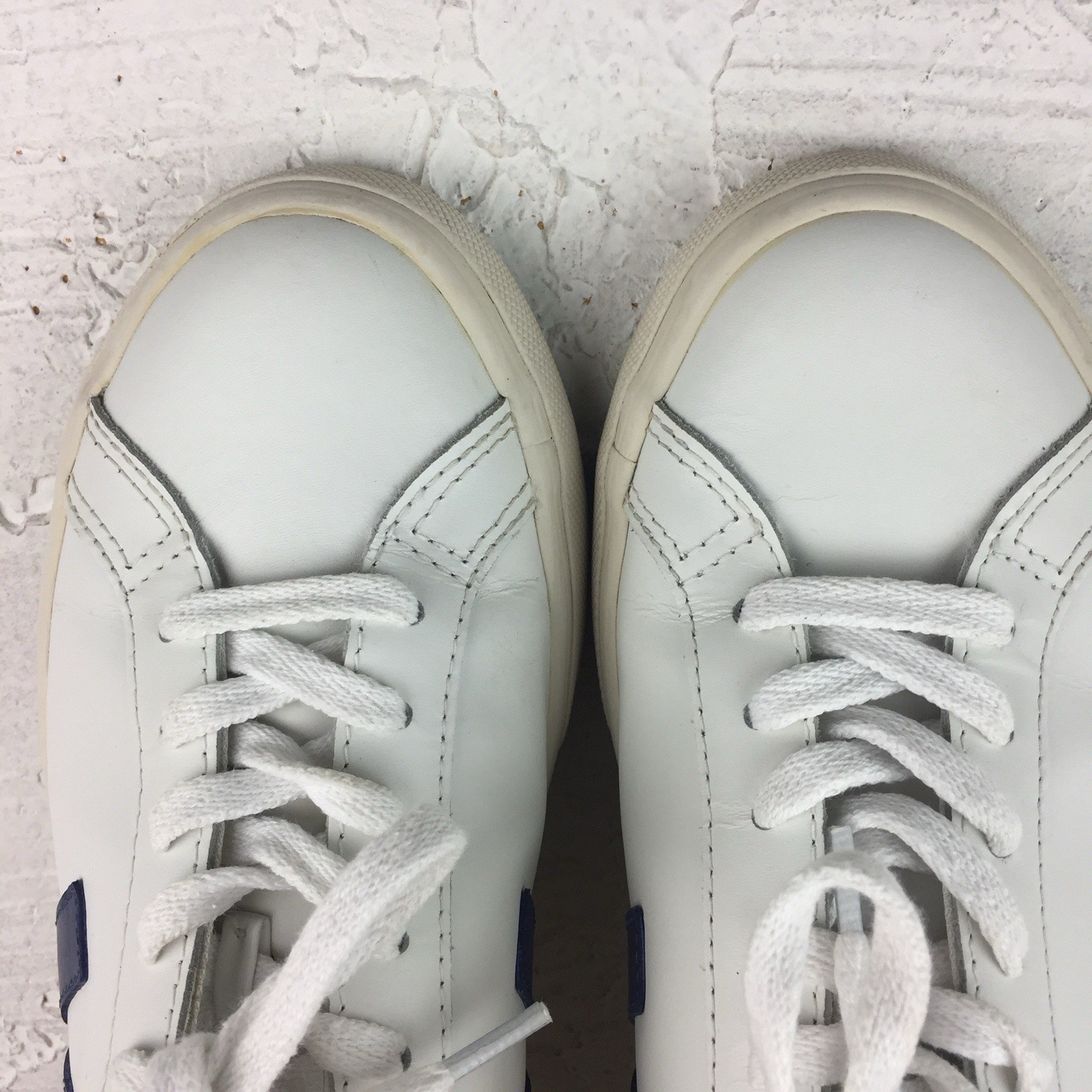 Veja Womens Esplar Leather Sneakers White/Blue US 8.5/ EU 40 Lace -Up Trainers