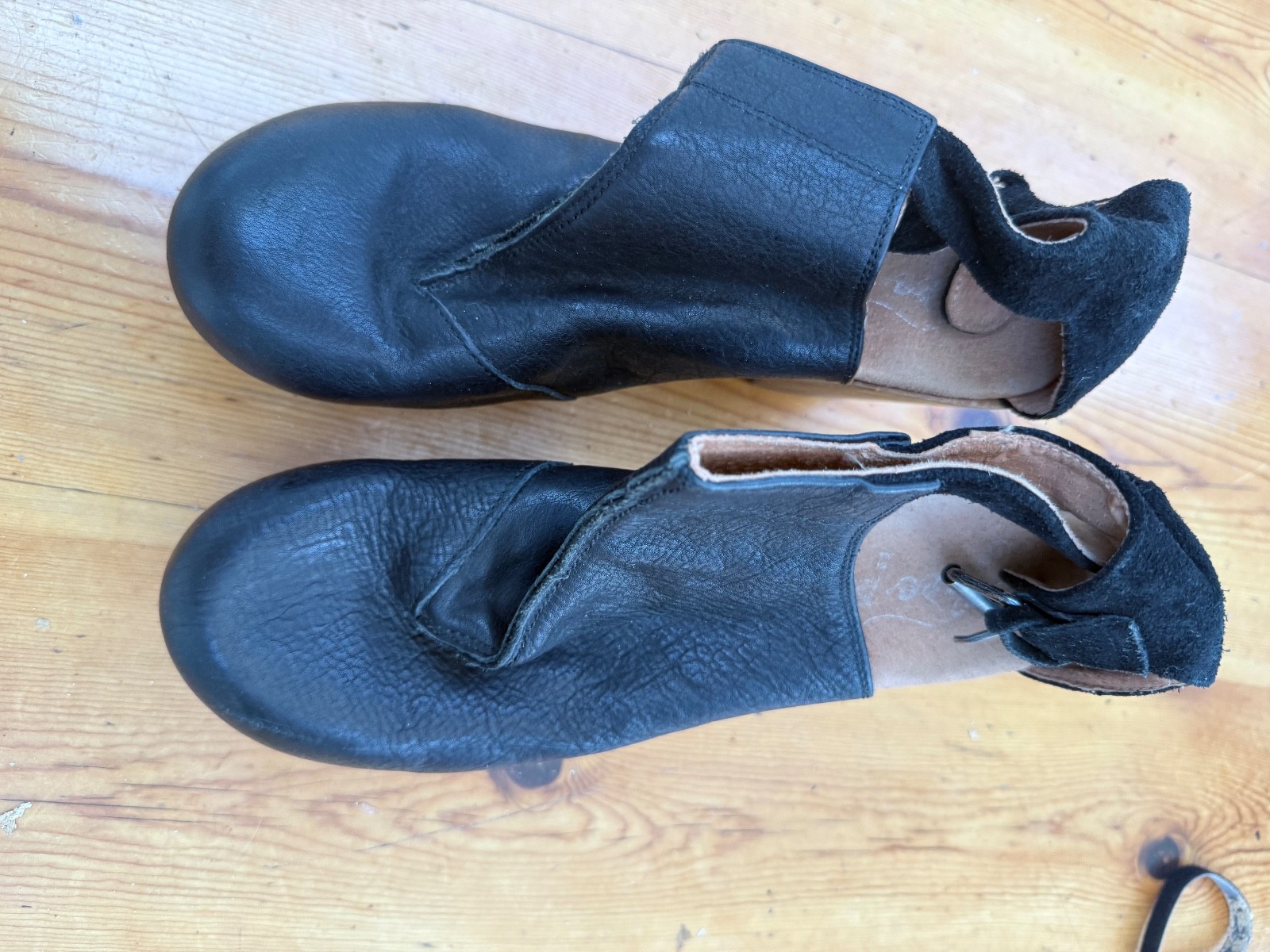 Free People Blake Black leather ankle straps Made in spain platform heel EUR39 A
