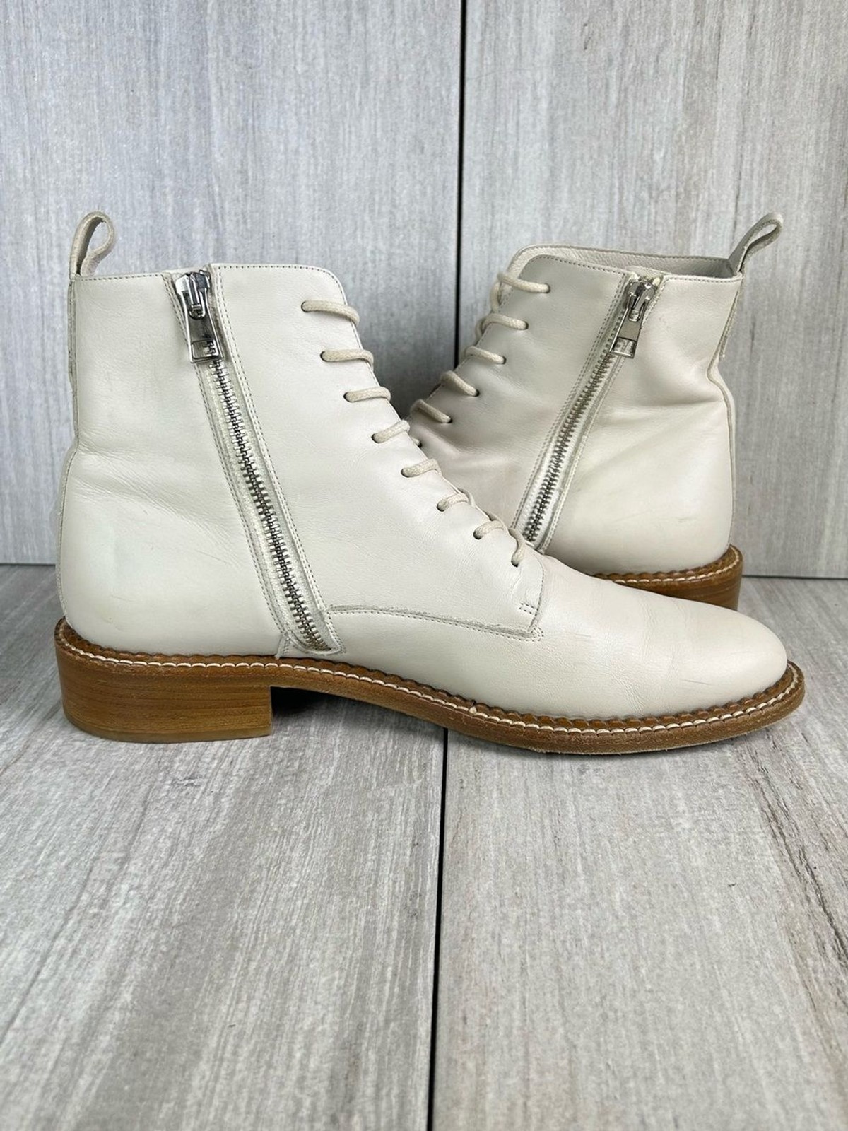 Vince Cabria Cream White Leather Lace-Up Side Zip Boots Women’s Size 9.5