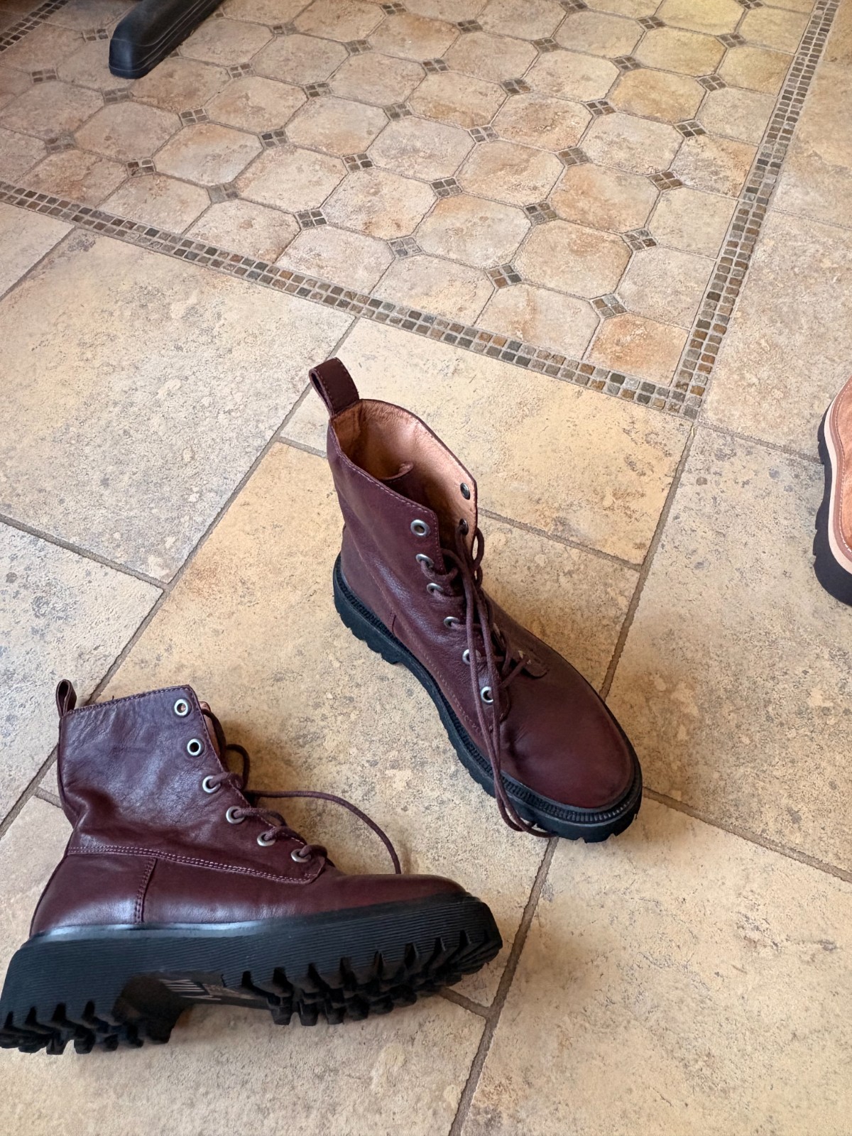 Madewell Lugsole Lace Up Citywalk Boots Rusted Burgundy Leather Women 7.5 New