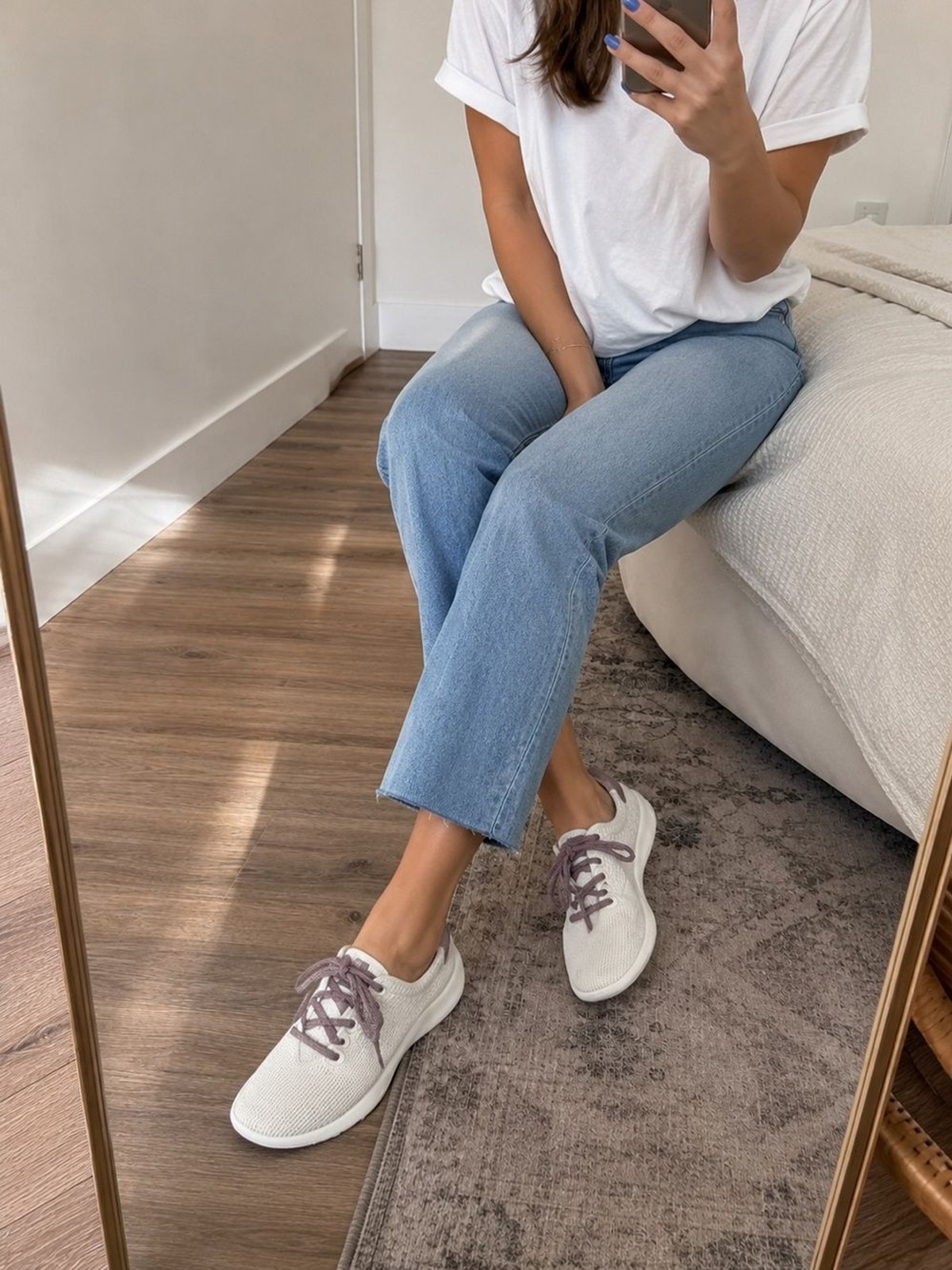 allbirds women’s tree runners white sneakers size 5 purple laces