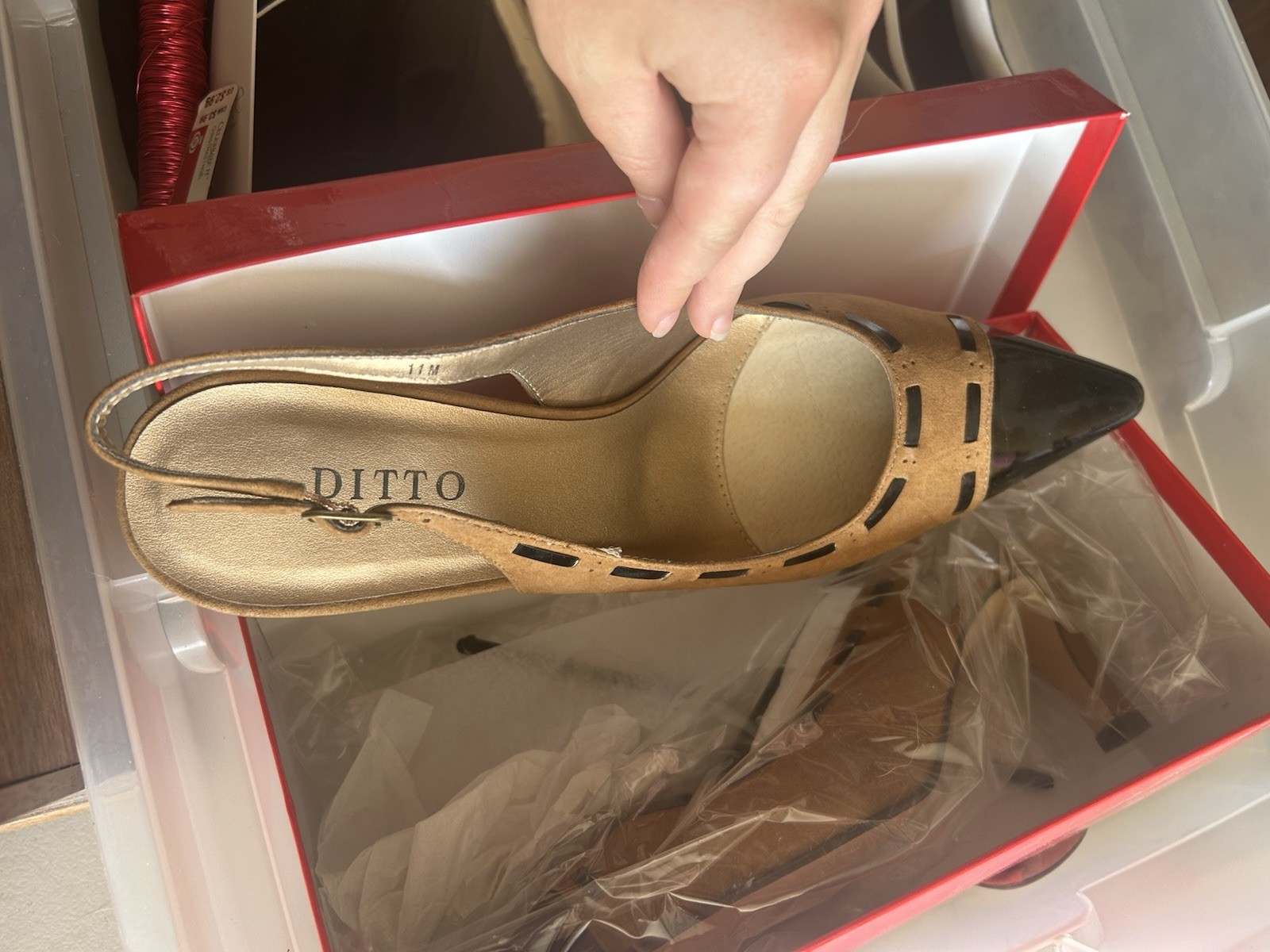 DITTO Women’s Tan/Black Suede Pointed Toe Slingback Block Heel Pumps 11 M