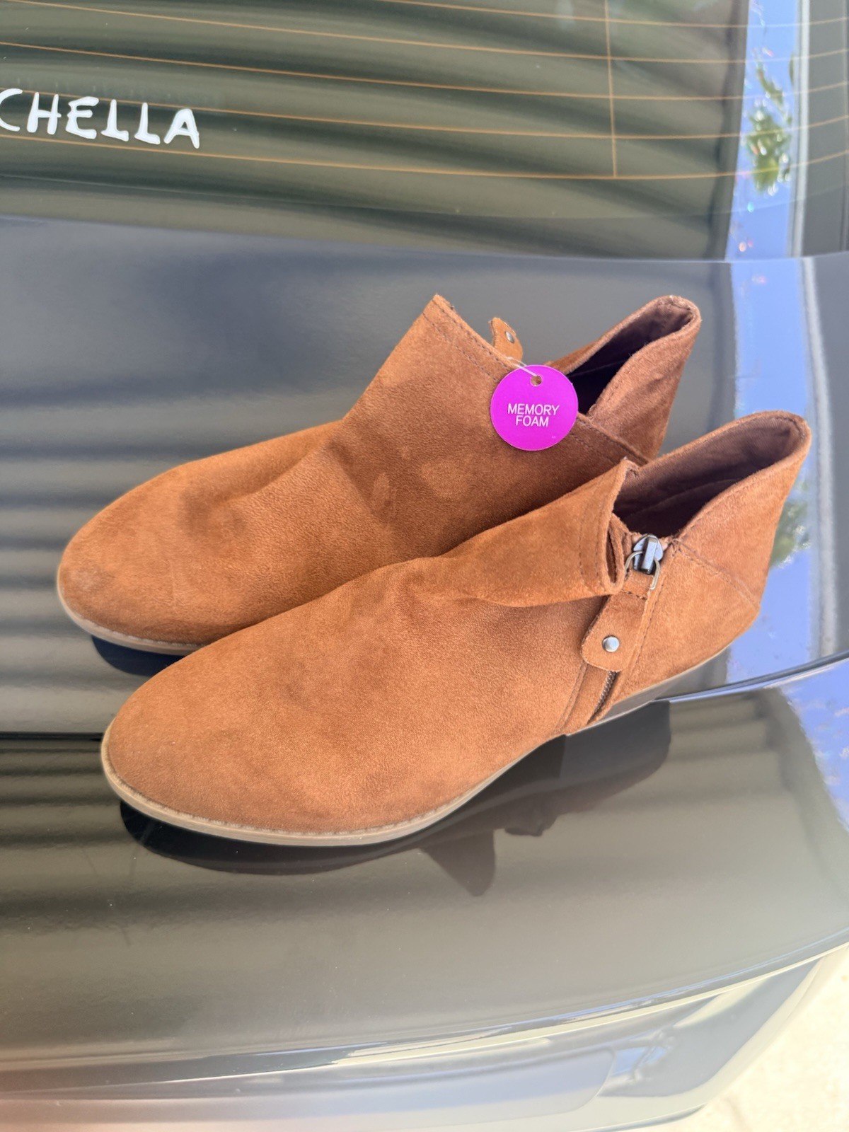 SO Soothe Women’s Brown Microfiber Ankle Bootie Round Toe Zip Memory Foam 8.5M