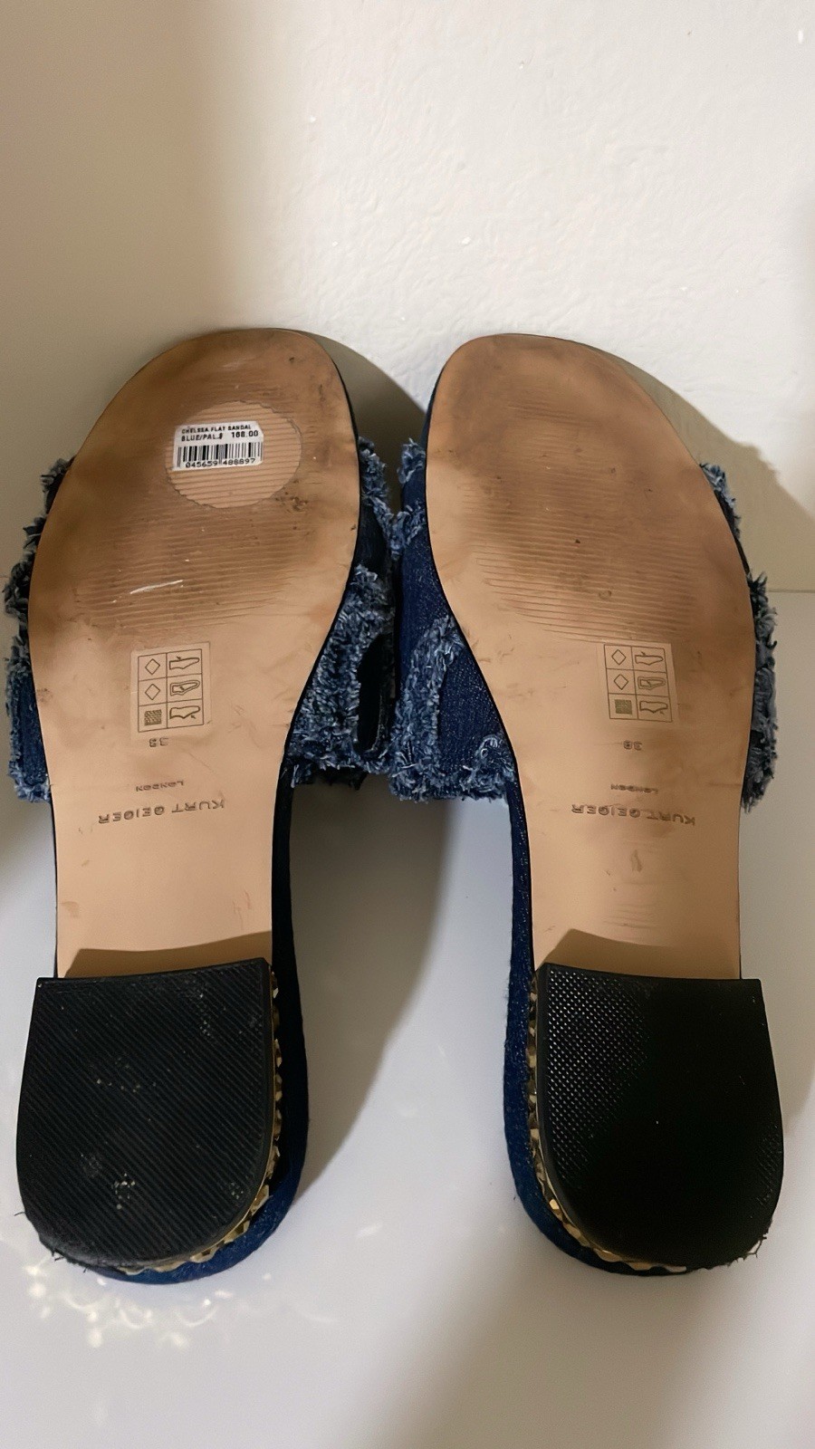 Kurt Geiger London Women’s Blue Slide Sandals Gold Logo Buckle US 7.5 EU39