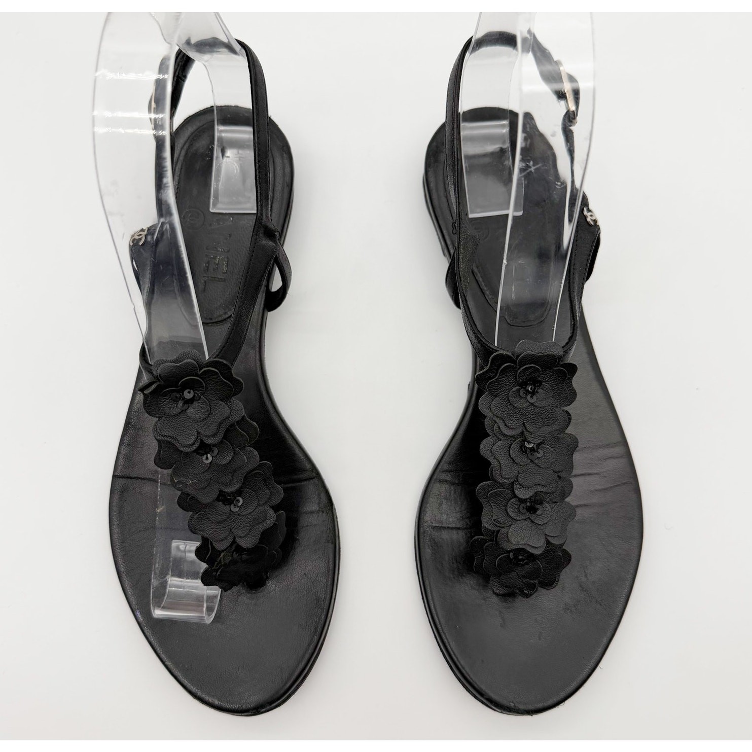 Chanel Camellia Sequin Black Leather Thong Sandal Flat Silver CC Logo Shoes 36.5