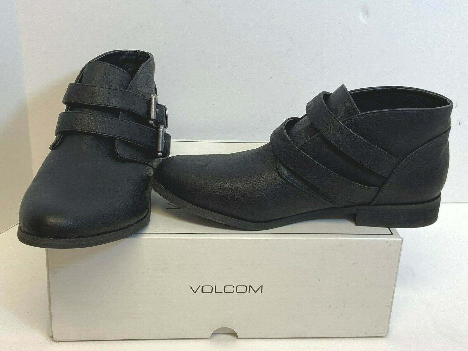 $80 Volcom Getter Ankle Bootie Sz 7,7.5 NIB Adjustable Buckle Shoes Black