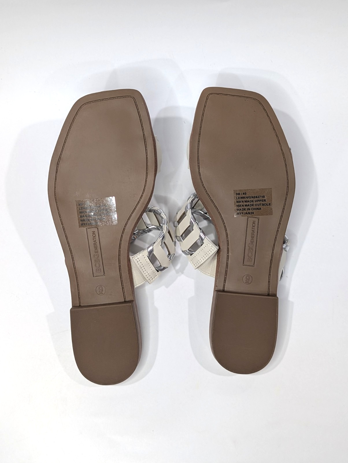 BCBGeneration Lemah Bianca/Silver Women’s Double Band Flat Sandal – Size 9 NWB