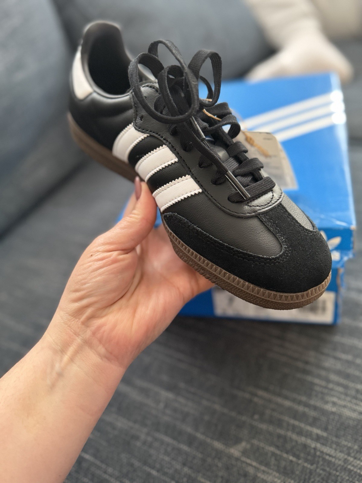 adidas Samba OG Black/White/Gum Leather Men’s or Womens Low Top Sneakers B75807