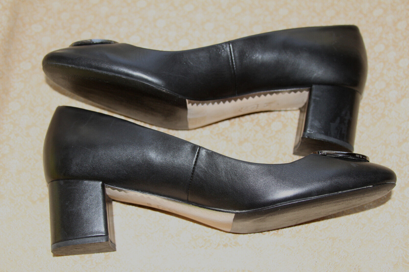 Tory Burch Liana Crystal Logo Leather Pumps Sz 10.5 #307/11